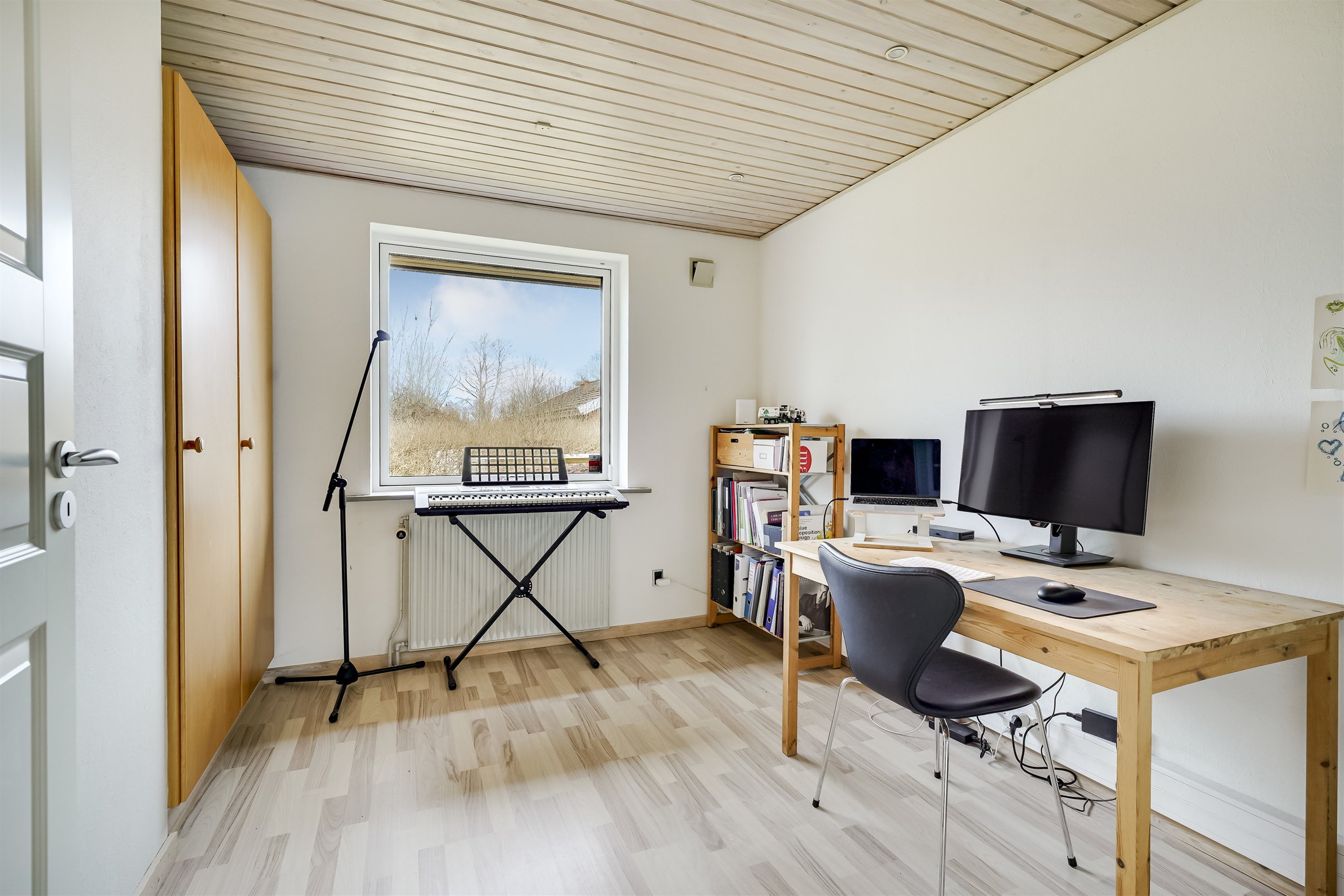 Fremhævet værelse billede i fuldskærmstilstand. Billede af Mølleparken 366, 7190 Billund