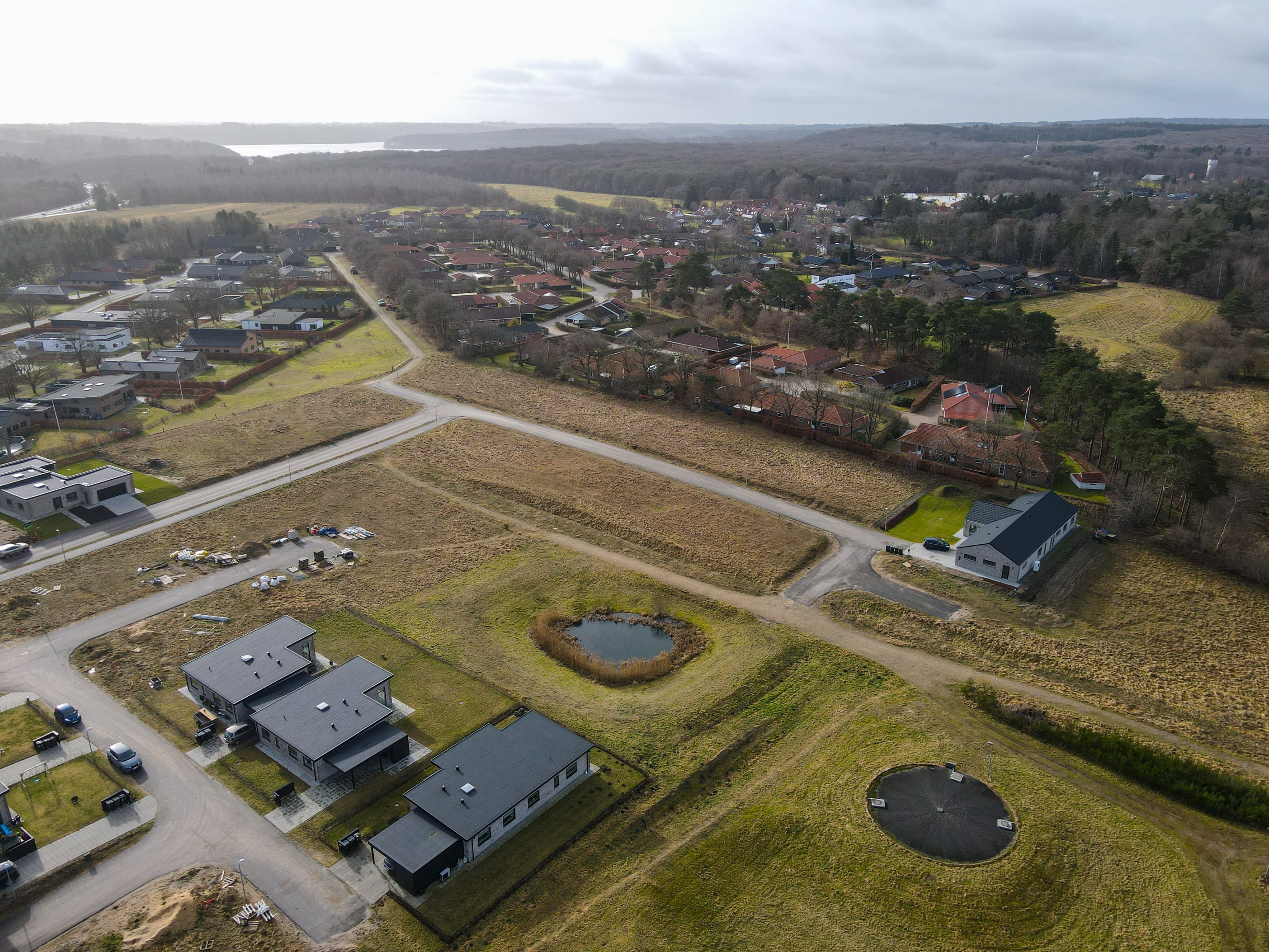 Fremhævet andet billede i fuldskærmstilstand. Billede af Kolbæk Mark 53, Hald Ege, 8800 Viborg