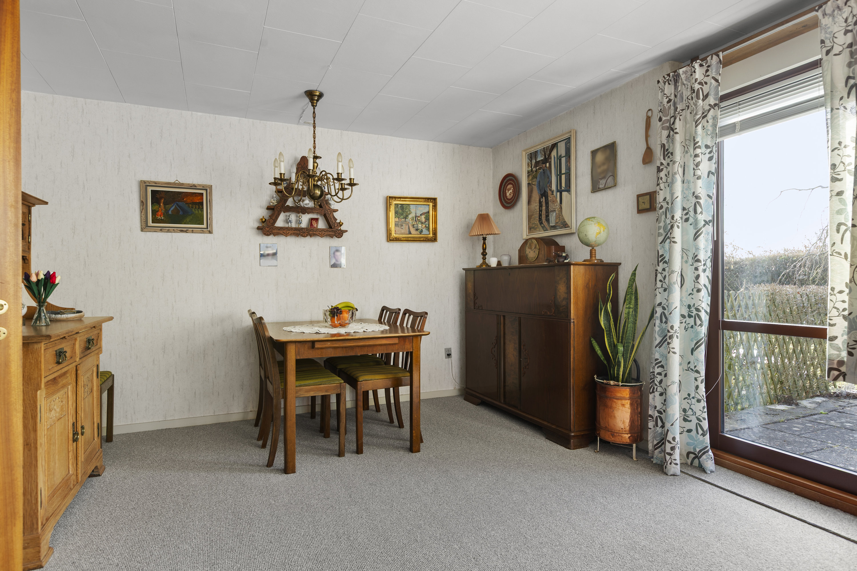 Fremhævet stue billede i fuldskærmstilstand. Billede af Nordrupby 11, Nordrup, 4100 Ringsted