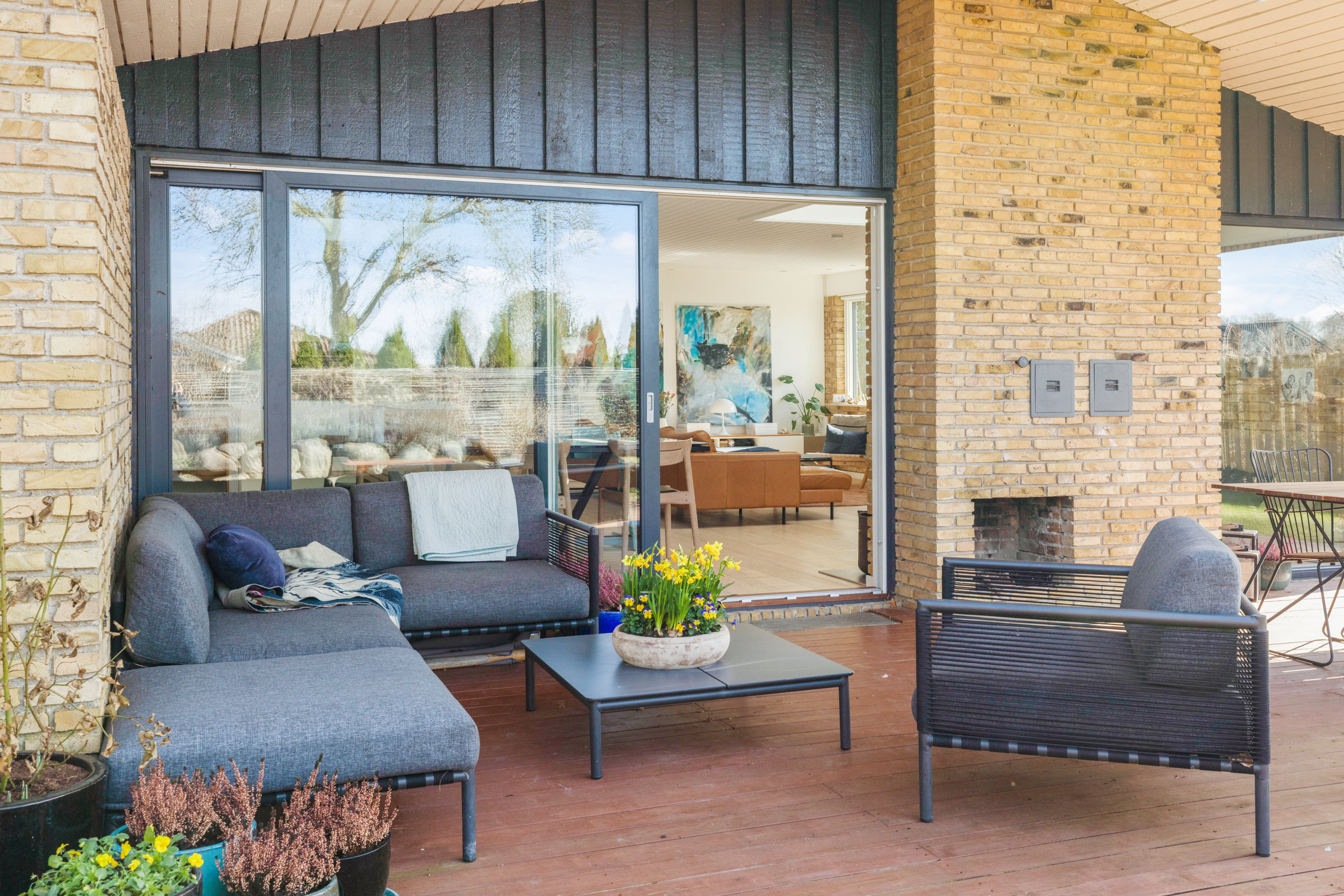 Fremhævet terrasse billede i fuldskærmstilstand. Billede af Sjælsøvej 49, 3460 Birkerød