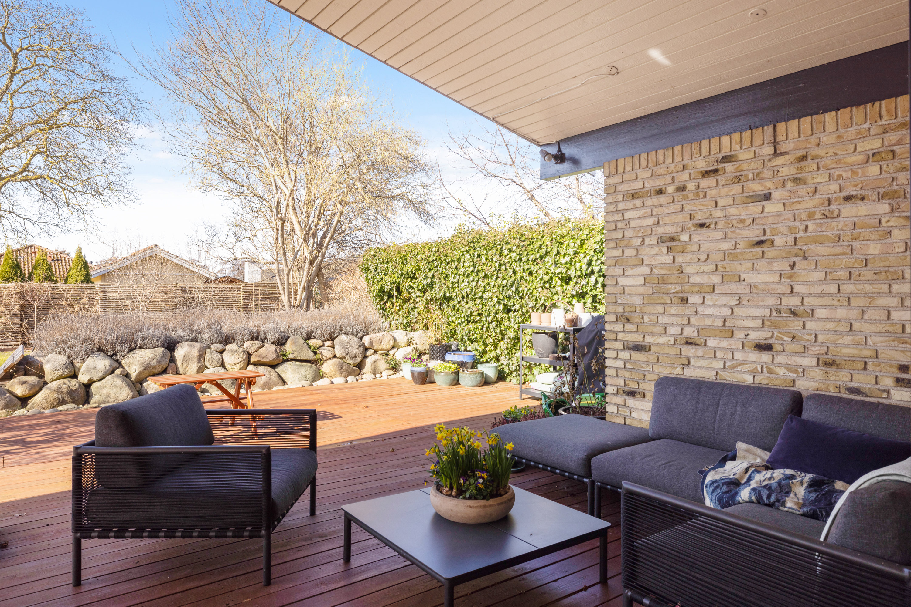 Fremhævet overdækket terrasse billede i fuldskærmstilstand. Billede af Sjælsøvej 49, 3460 Birkerød