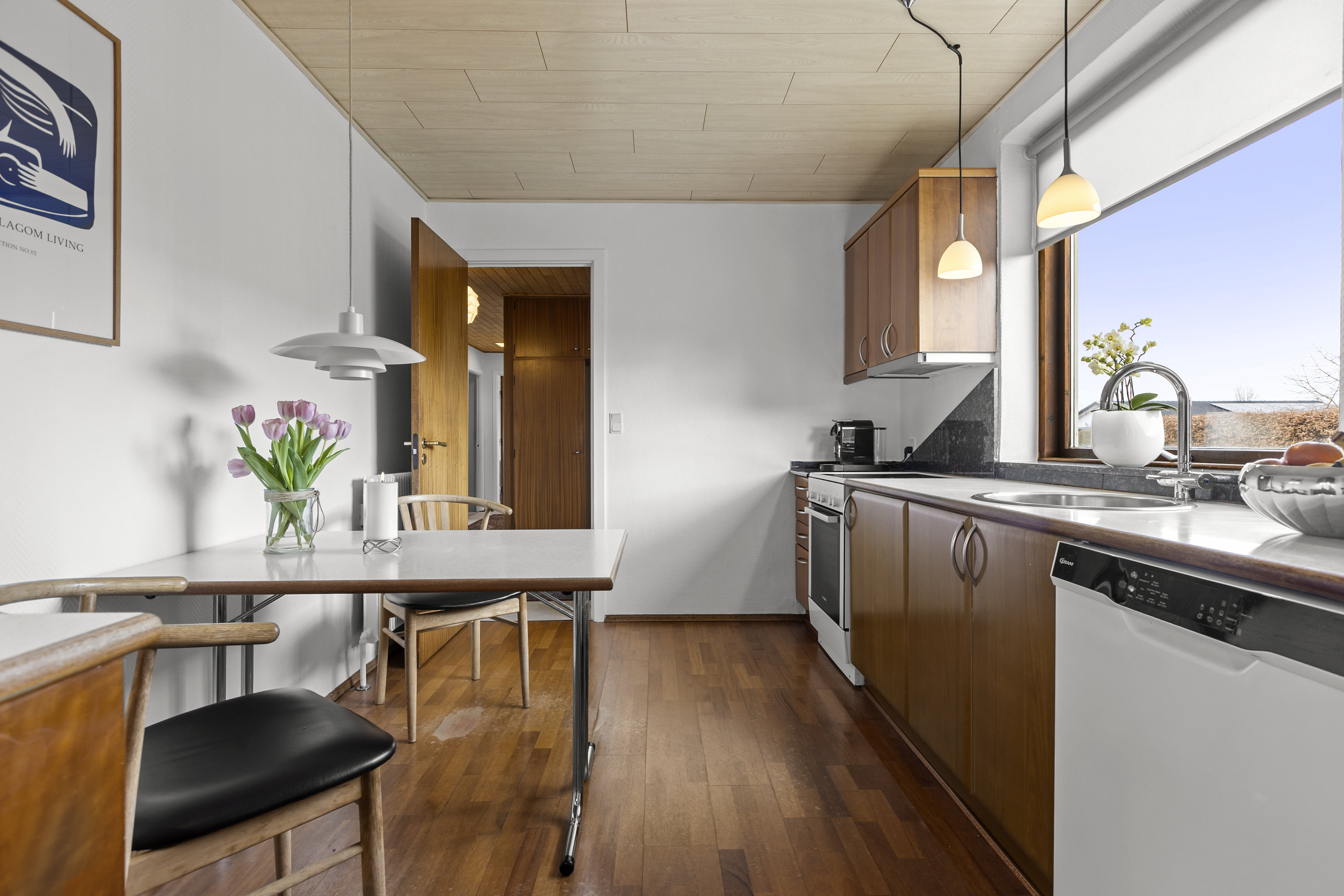 Fremhævet køkken billede i fuldskærmstilstand. Billede af Tværstenen 27, 4281 Gørlev