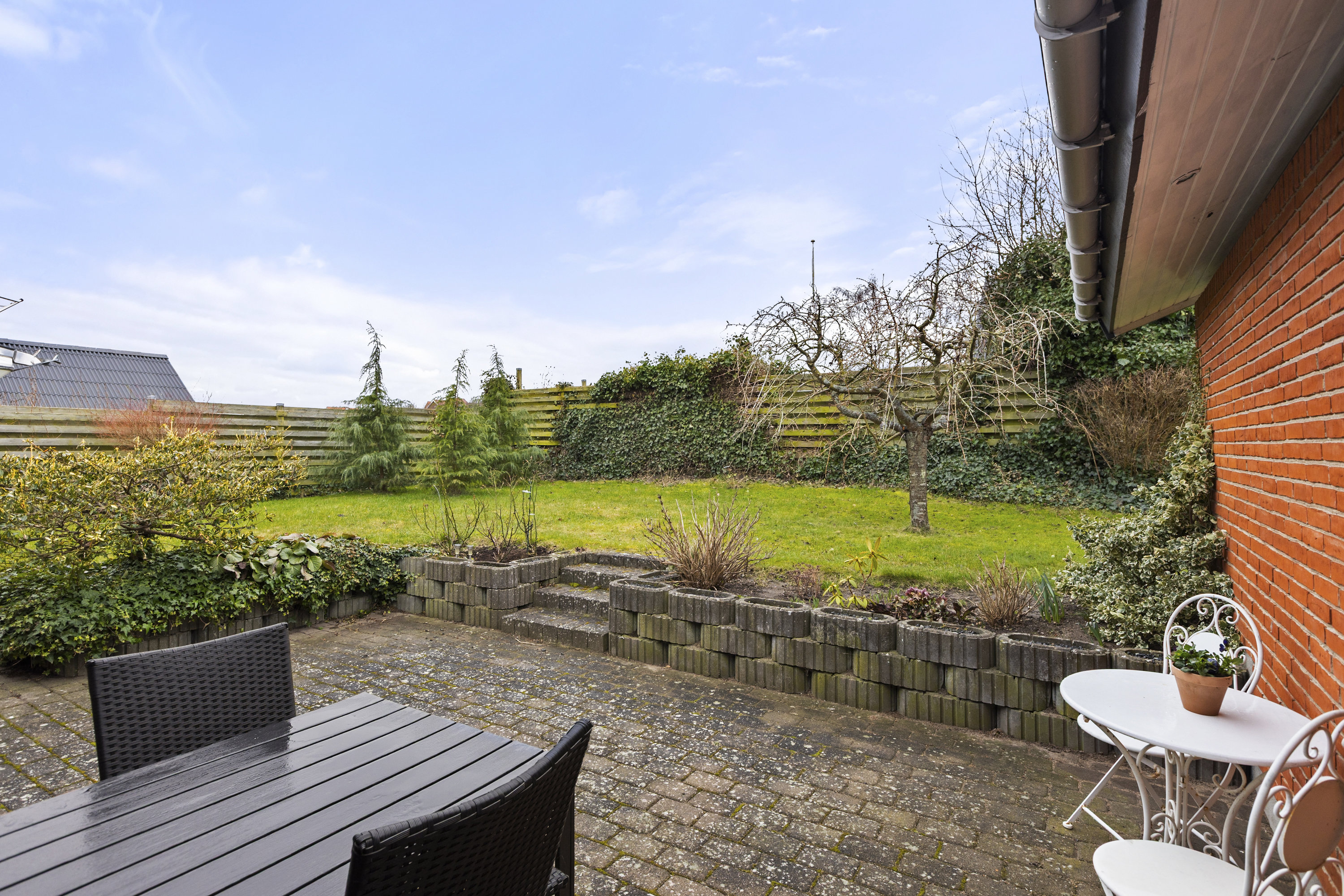 Fremhævet have billede i fuldskærmstilstand. Billede af Raklev Skillevej 22A, 4400 Kalundborg