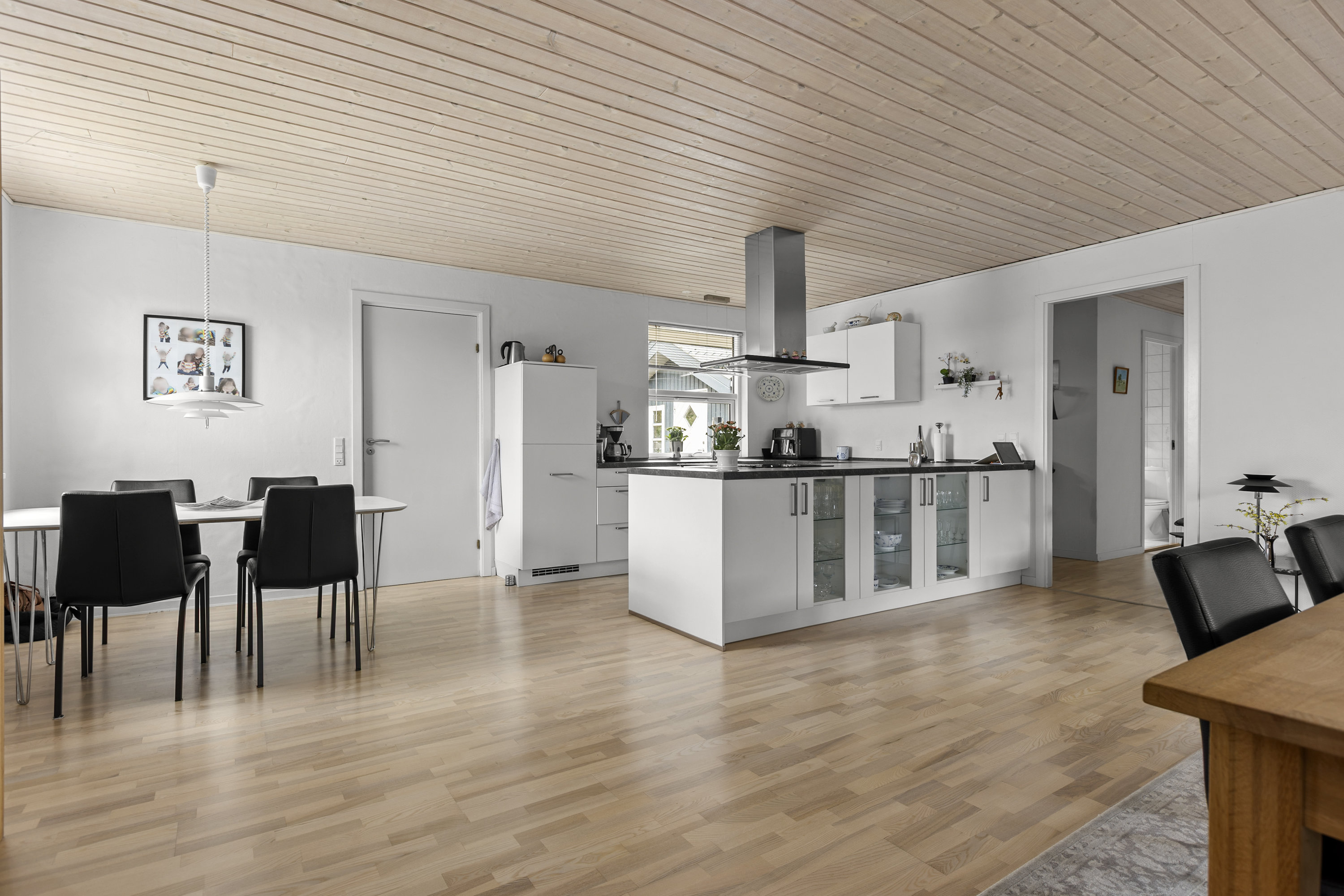 Miniaturebillede 1: køkken. Billede af Raklev Skillevej 22A, 4400 Kalundborg