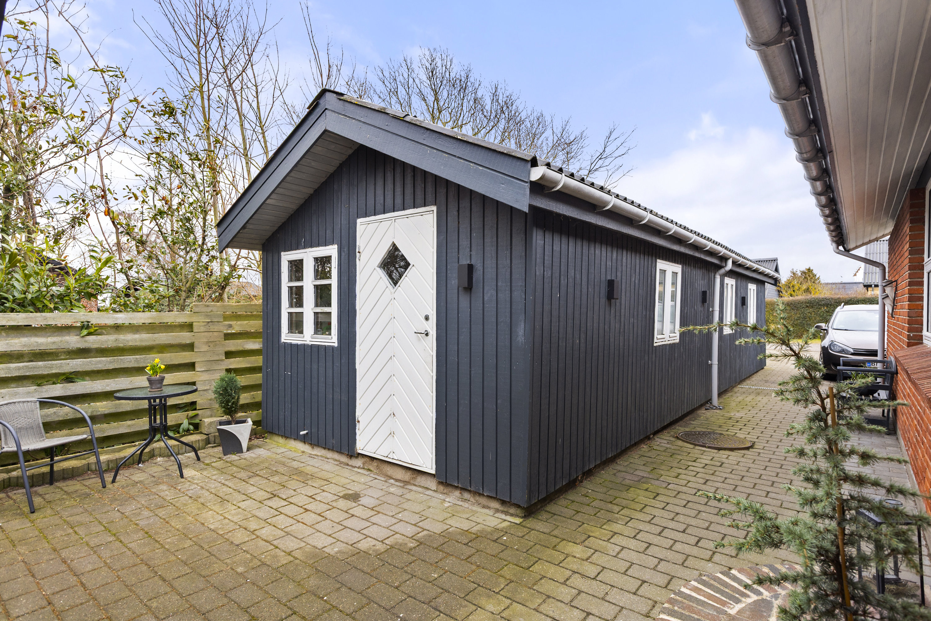 Fremhævet garage billede i fuldskærmstilstand. Billede af Raklev Skillevej 22A, 4400 Kalundborg