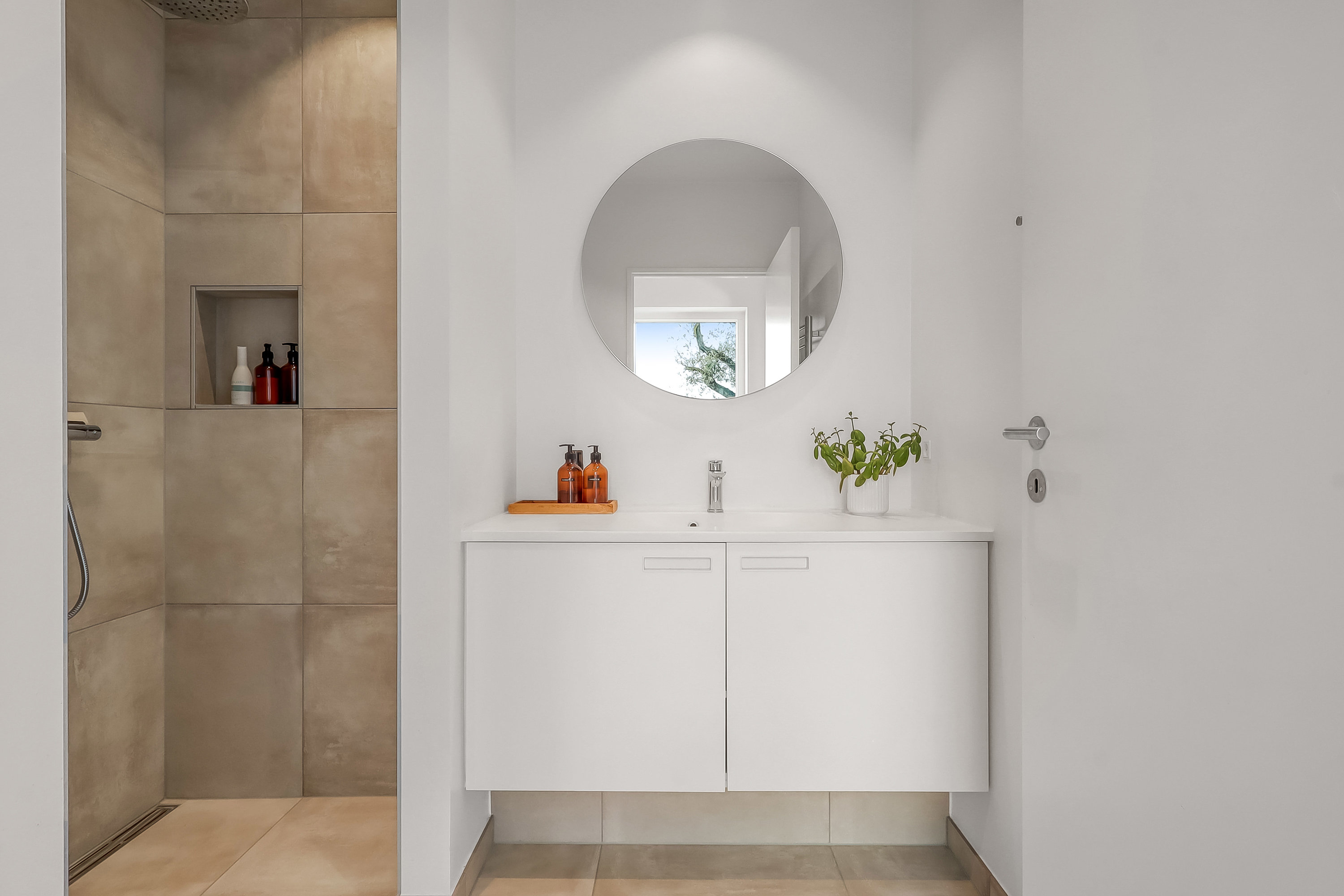 Fremhævet badeværelse billede i fuldskærmstilstand. Billede af Troensevej 3, Tåsinge, 5700 Svendborg