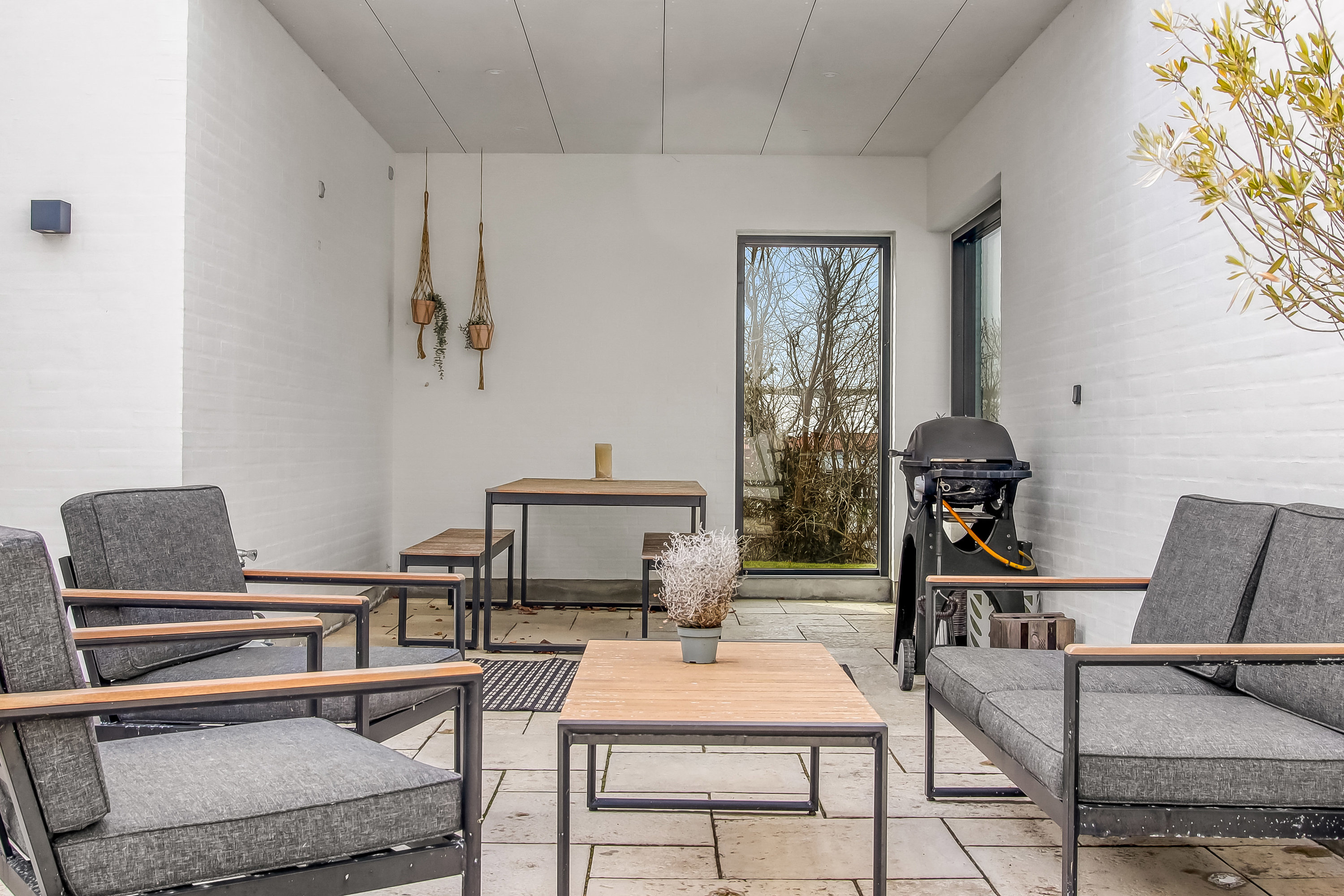 Fremhævet stue billede i fuldskærmstilstand. Billede af Troensevej 3, Tåsinge, 5700 Svendborg