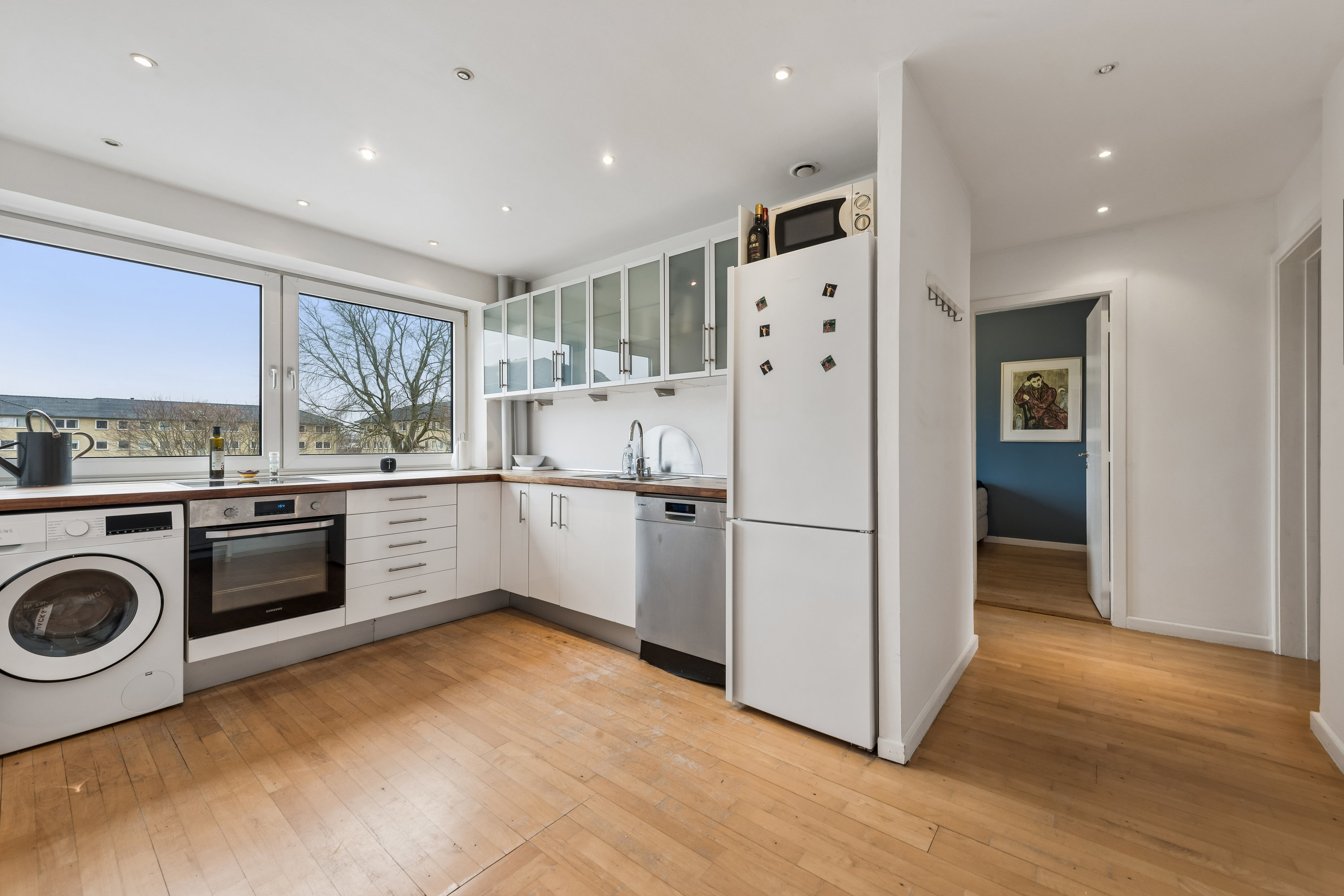 Fremhævet køkken billede i fuldskærmstilstand. Billede af Lindevangshusene 54, 1. tv., 2630 Taastrup