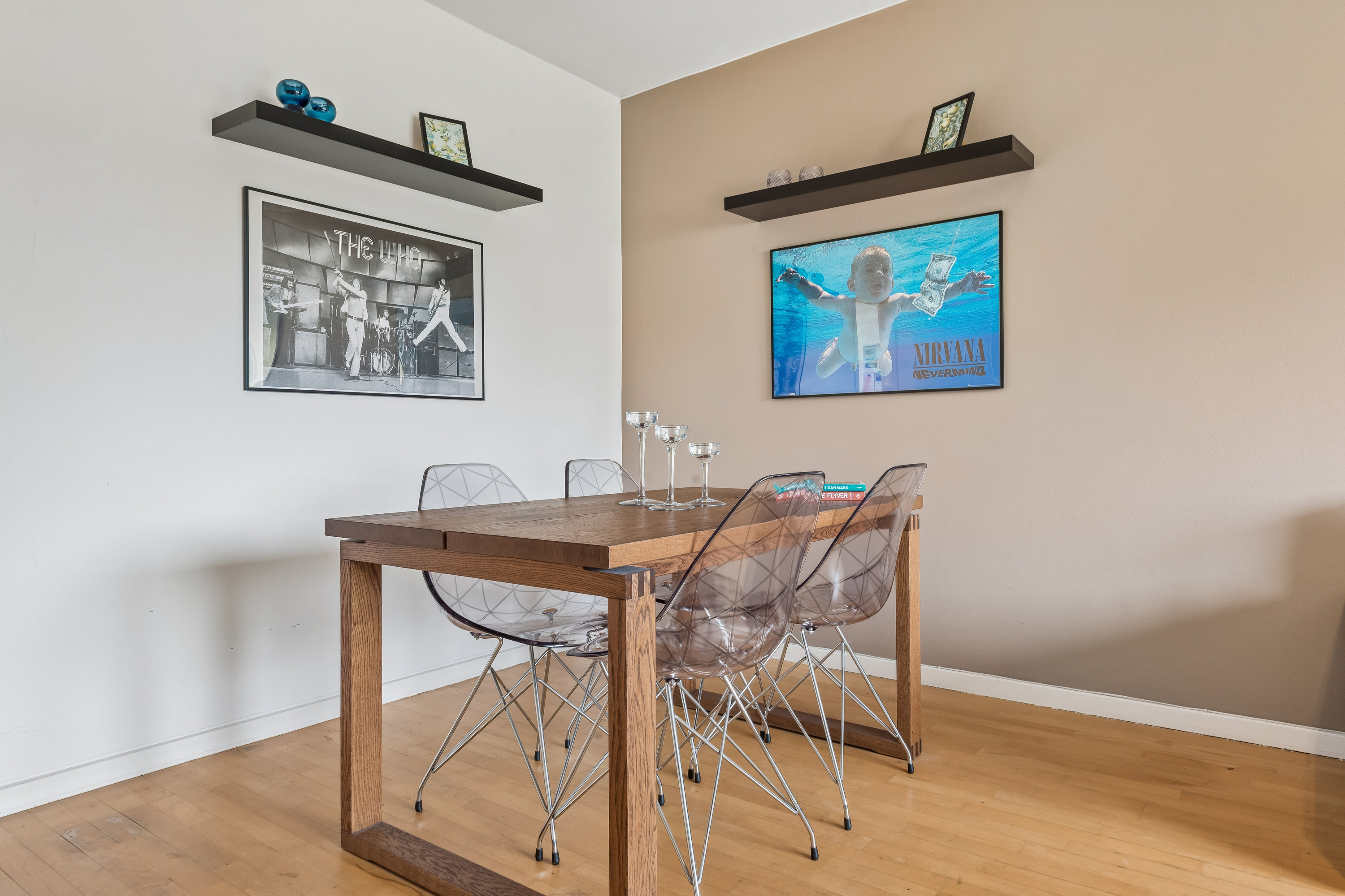 Fremhævet stue billede i fuldskærmstilstand. Billede af Lindevangshusene 54, 1. tv., 2630 Taastrup