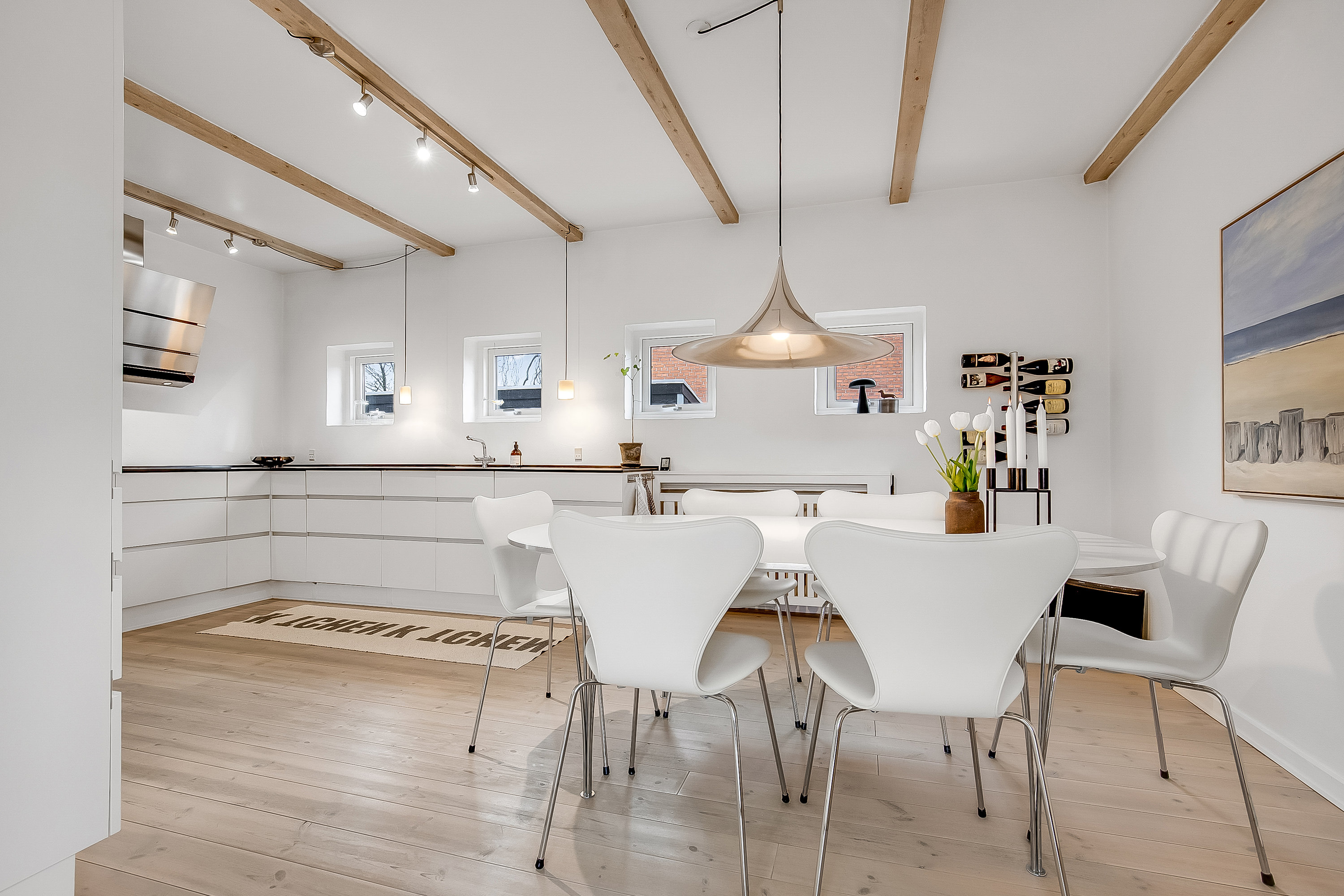 Fremhævet køkken alrum billede i fuldskærmstilstand. Billede af Elsdyrvej 2, 7100 Vejle