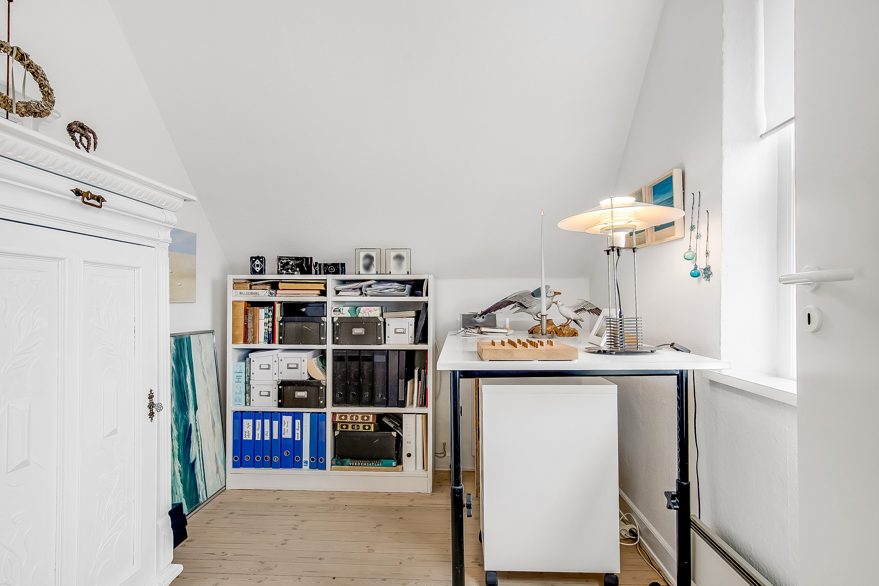 Fremhævet værelse billede i fuldskærmstilstand. Billede af Elsdyrvej 2, 7100 Vejle