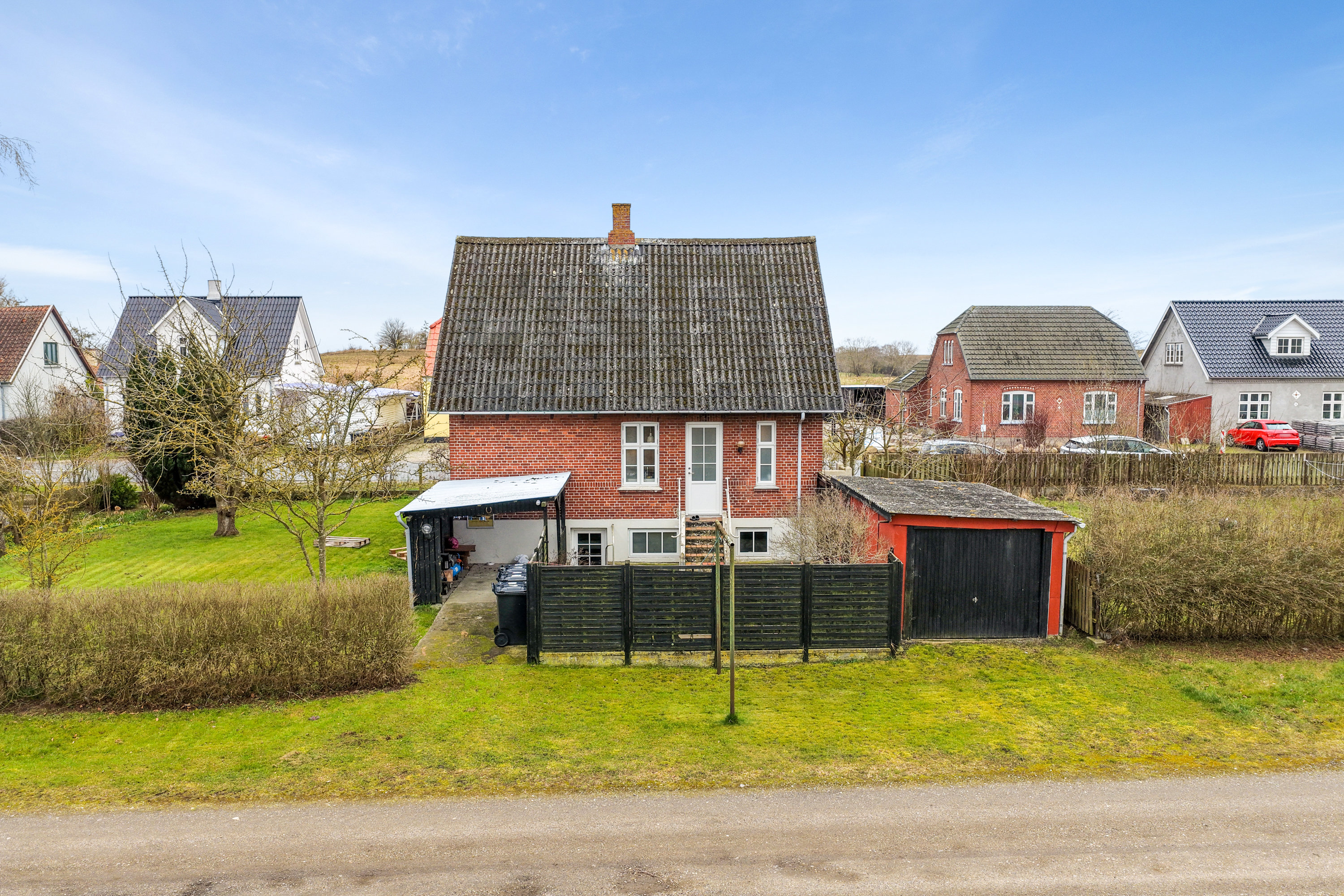 Fremhævet facade billede i fuldskærmstilstand. Billede af Fynshovedvej 514, 5390 Martofte