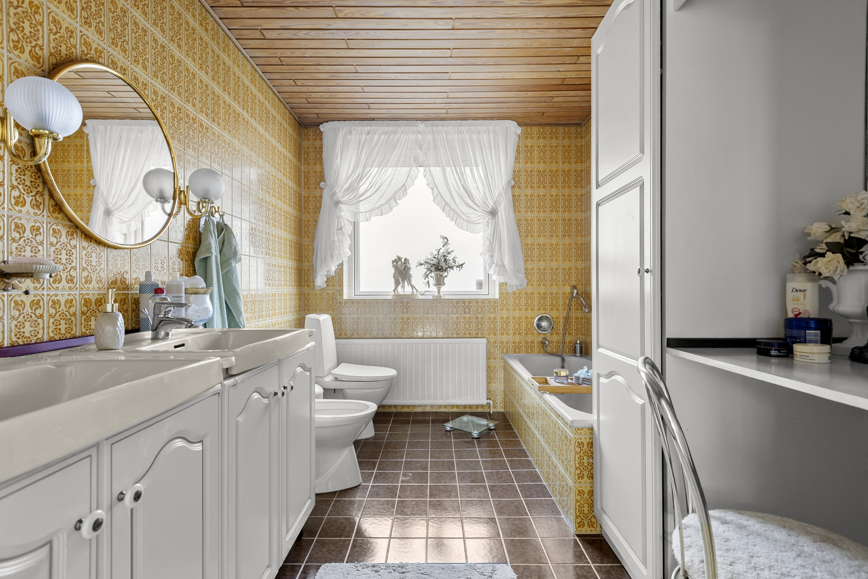 Fremhævet badeværelse billede i fuldskærmstilstand. Billede af Hjorthøjvej 35, 4200 Slagelse