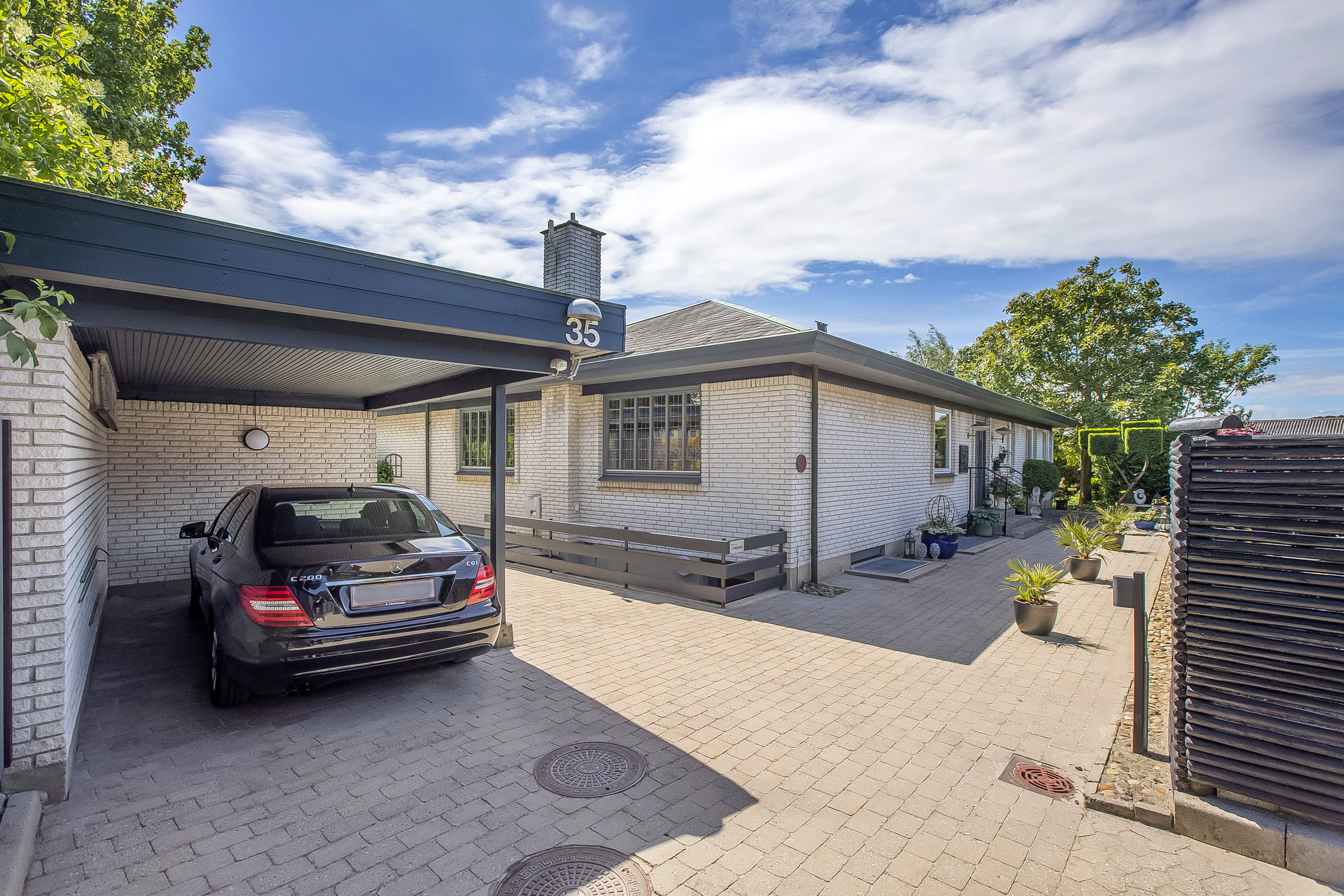 Fremhævet ejendommen billede i fuldskærmstilstand. Billede af Hjorthøjvej 35, 4200 Slagelse