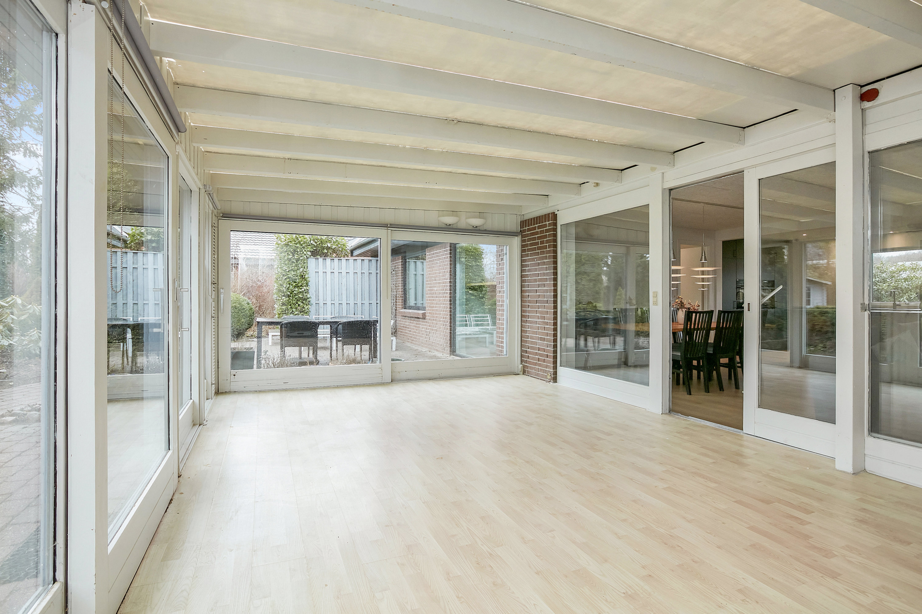 Fremhævet udestue billede i fuldskærmstilstand. Billede af Tornbjerg 45, 8732 Hovedgård