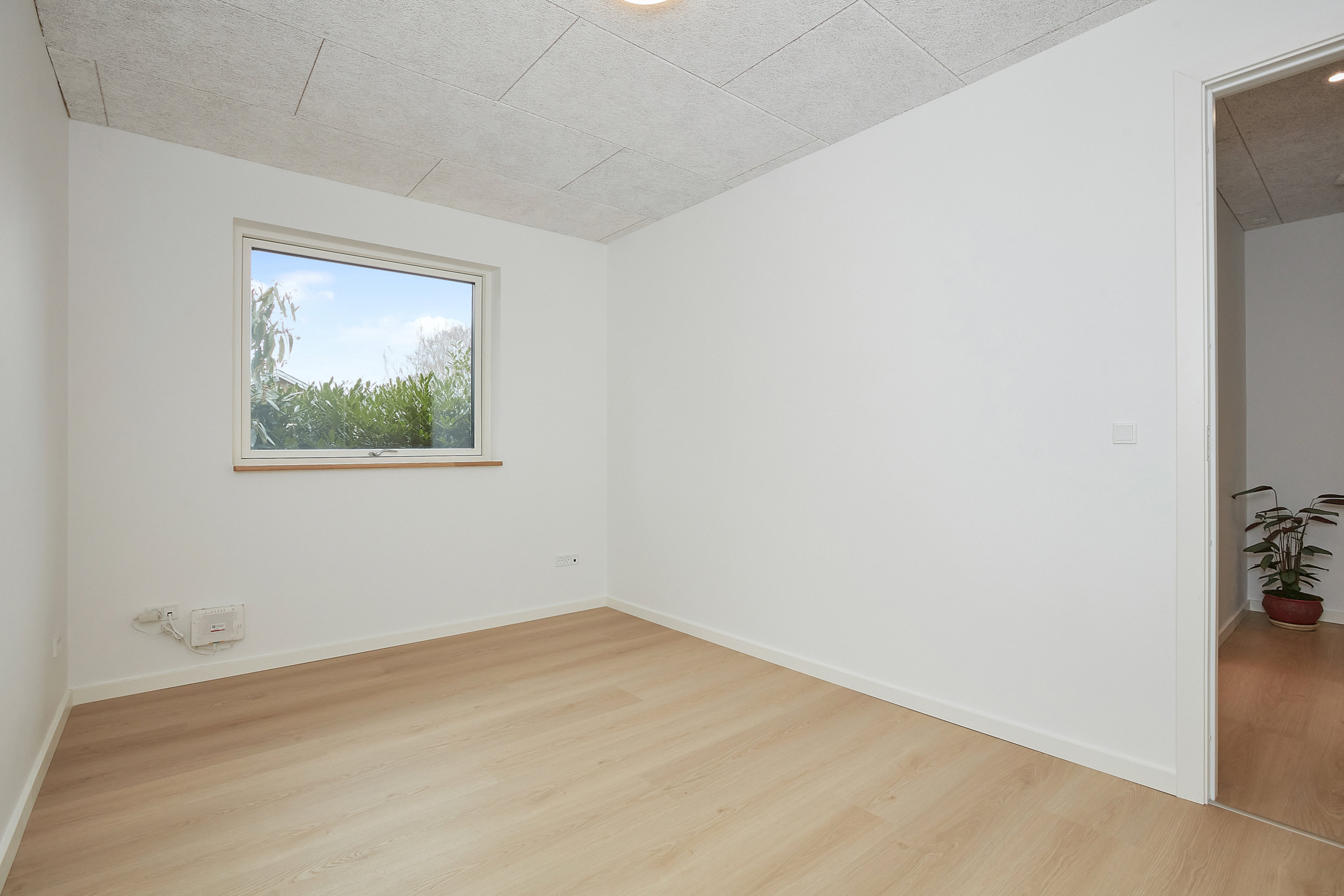 Fremhævet værelse billede i fuldskærmstilstand. Billede af Tornbjerg 45, 8732 Hovedgård