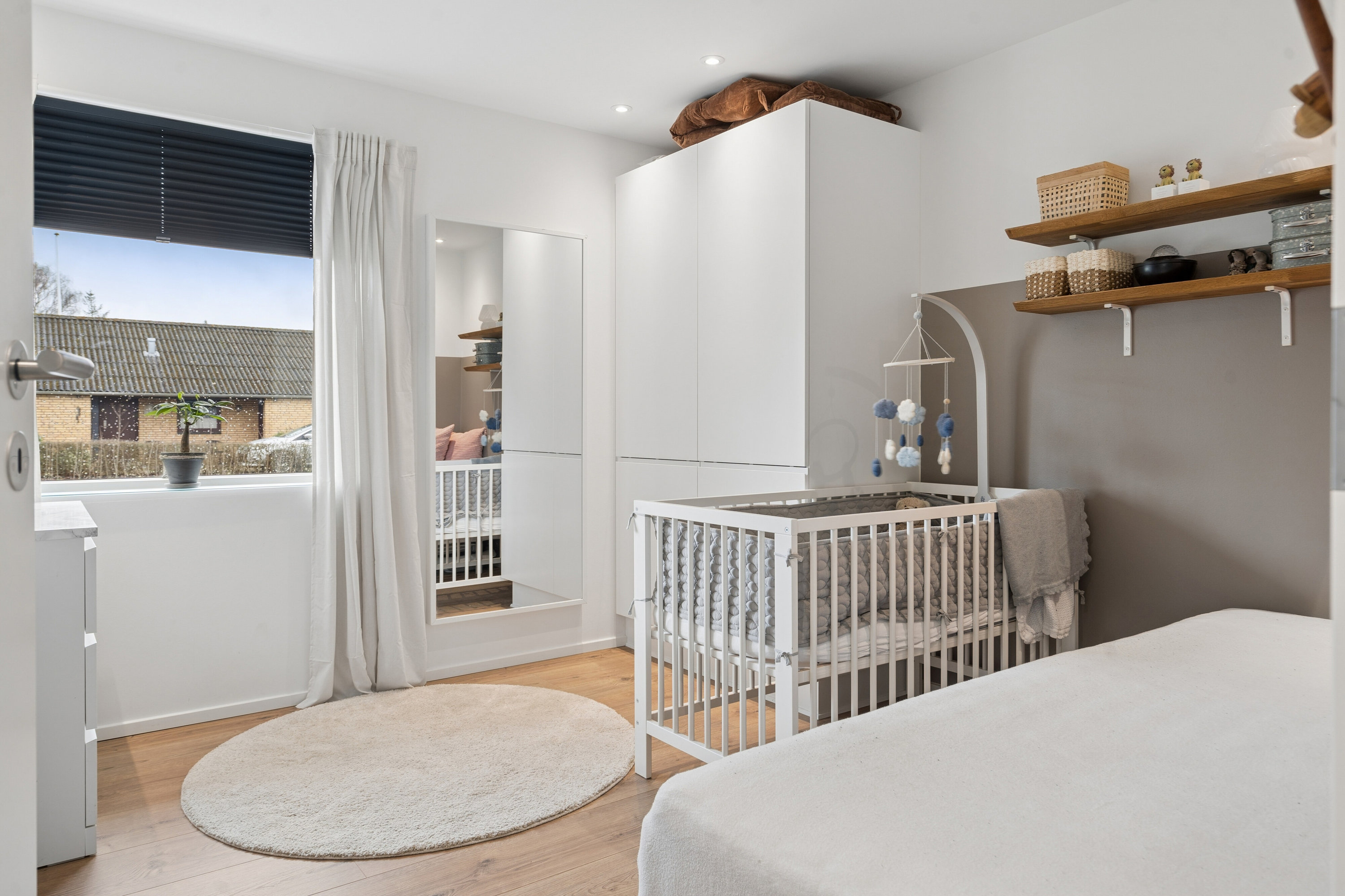 Fremhævet soveværelse billede i fuldskærmstilstand. Billede af Toftevej 1, 6040 Egtved