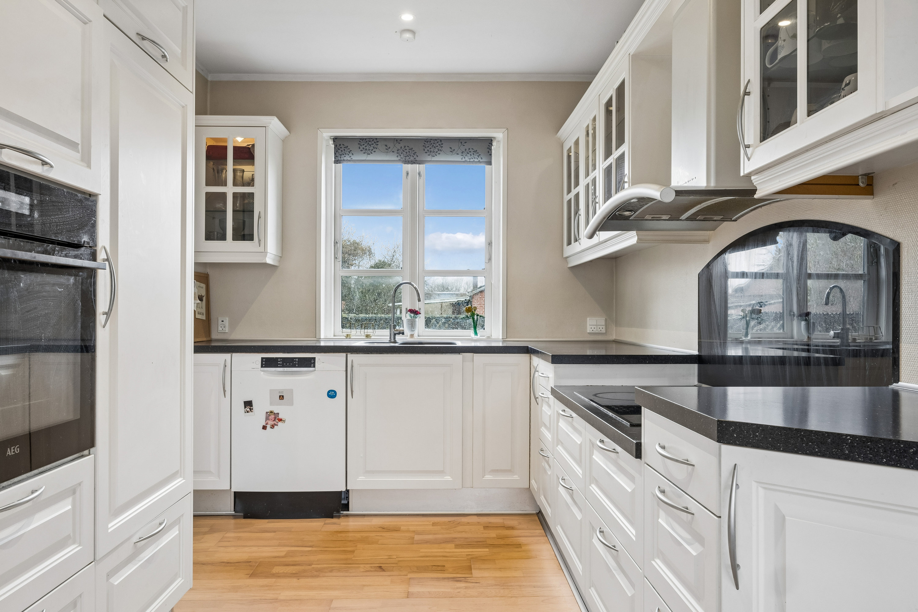 Fremhævet køkken billede i fuldskærmstilstand. Billede af Søndergade 20, Kirke Helsinge, 4281 Gørlev