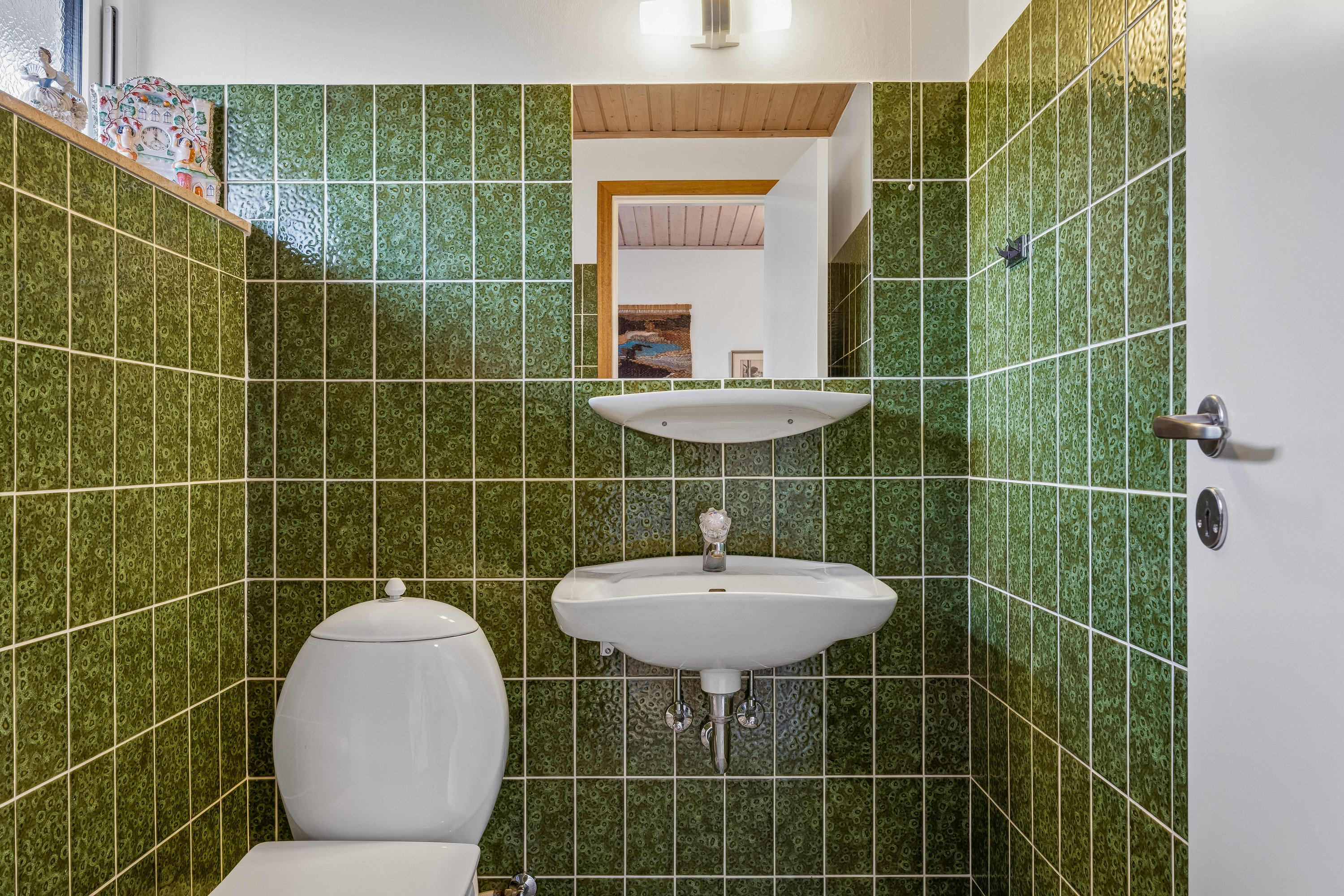 Fremhævet badeværelse billede i fuldskærmstilstand. Billede af Rugvænget 14, 4270 Høng