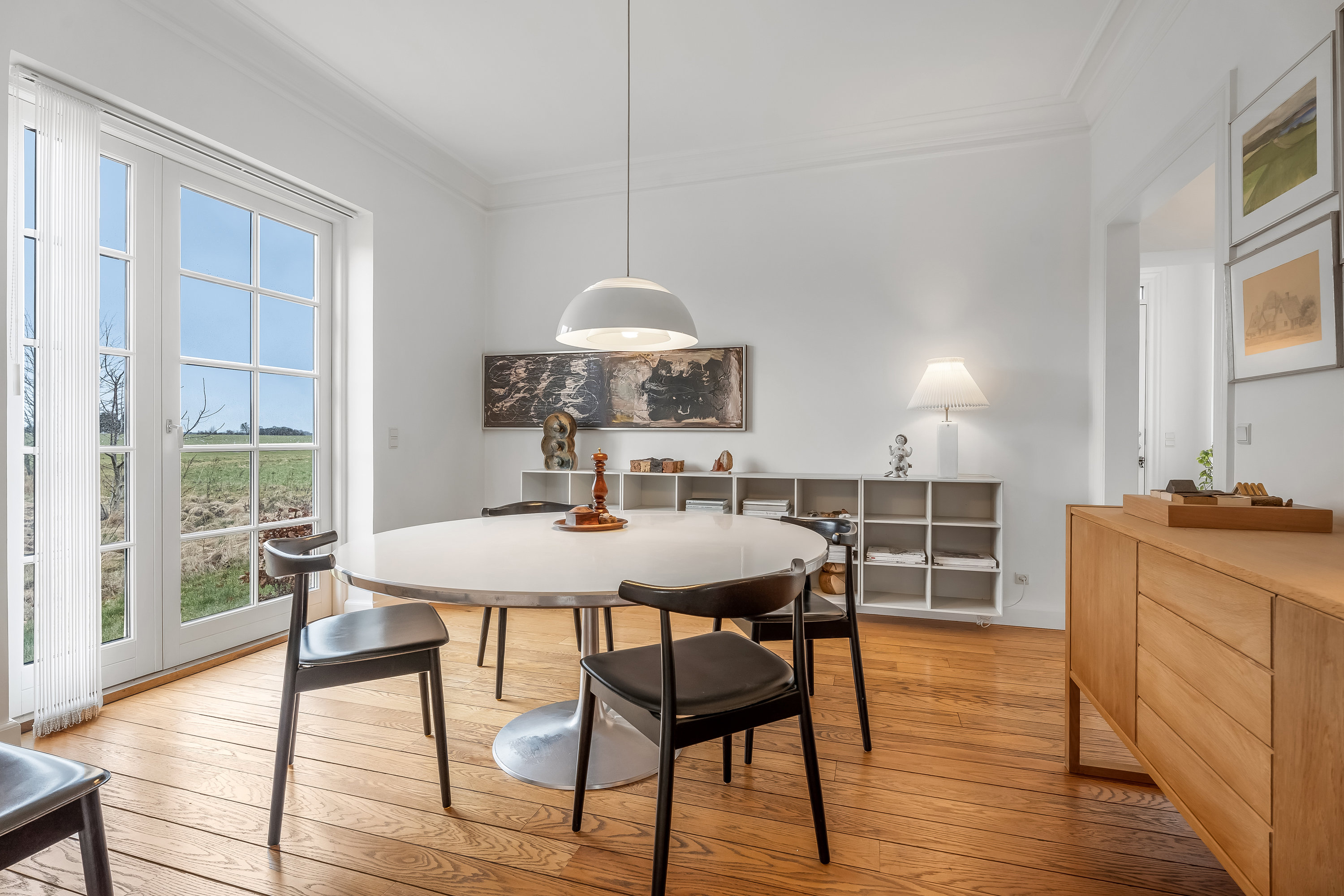 Fremhævet stue billede i fuldskærmstilstand. Billede af Møllevej 62, 4872 Idestrup