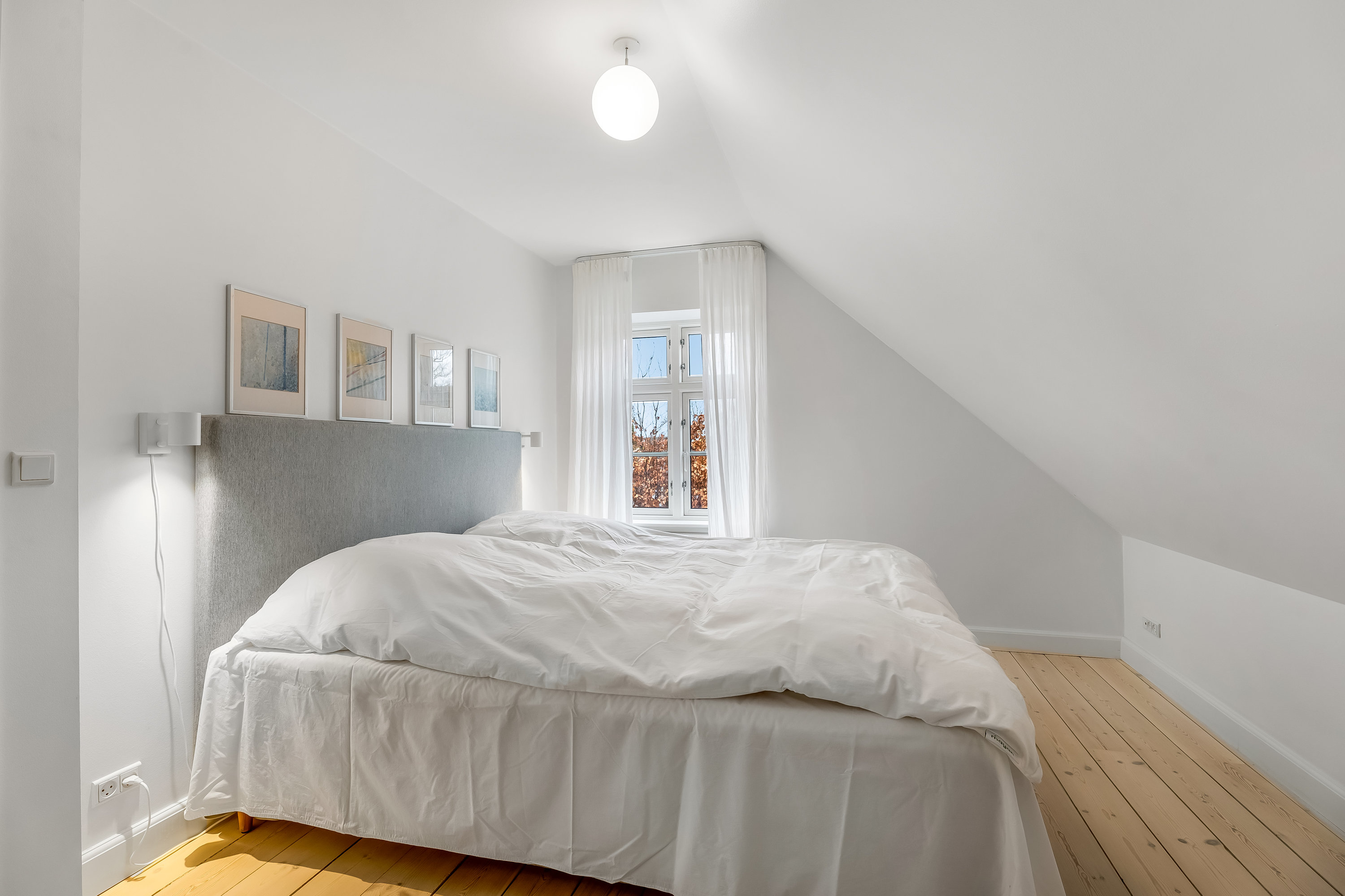 Fremhævet soveværelse billede i fuldskærmstilstand. Billede af Møllevej 62, 4872 Idestrup