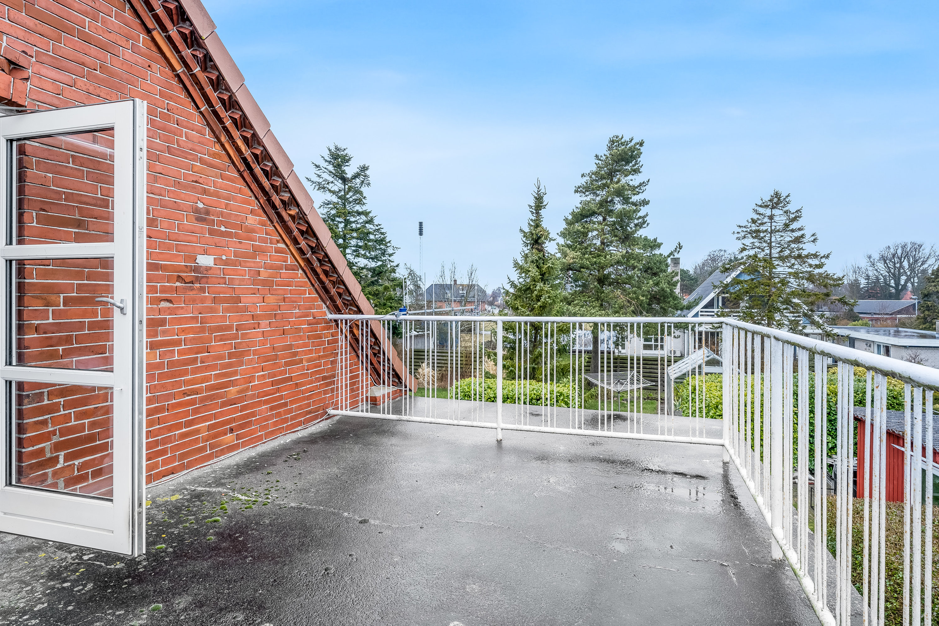 Fremhævet terrasse billede i fuldskærmstilstand. Billede af Skolegade 7, 4874 Gedser