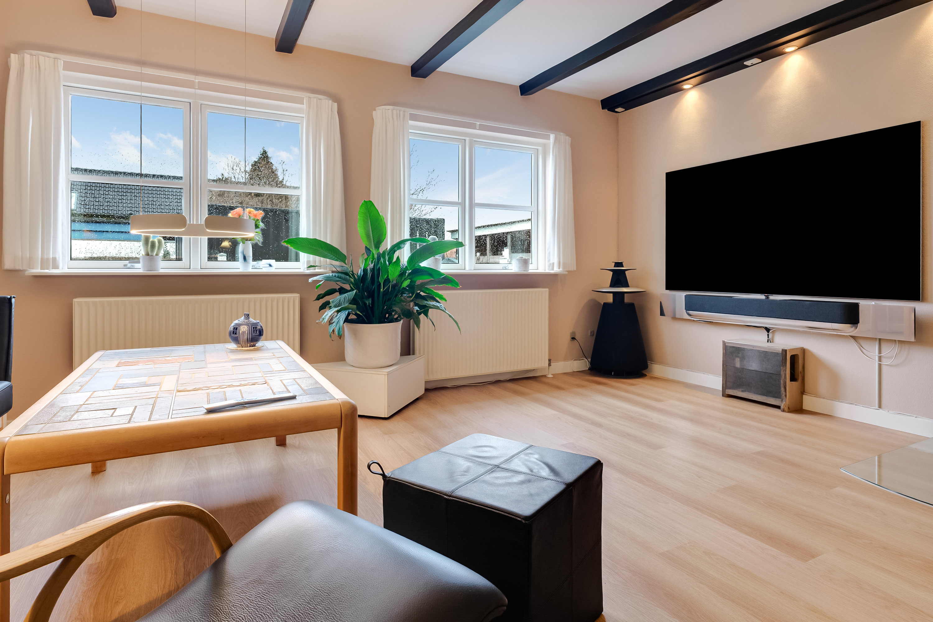 Fremhævet stue billede i fuldskærmstilstand. Billede af Nørregade 9, 5330 Munkebo