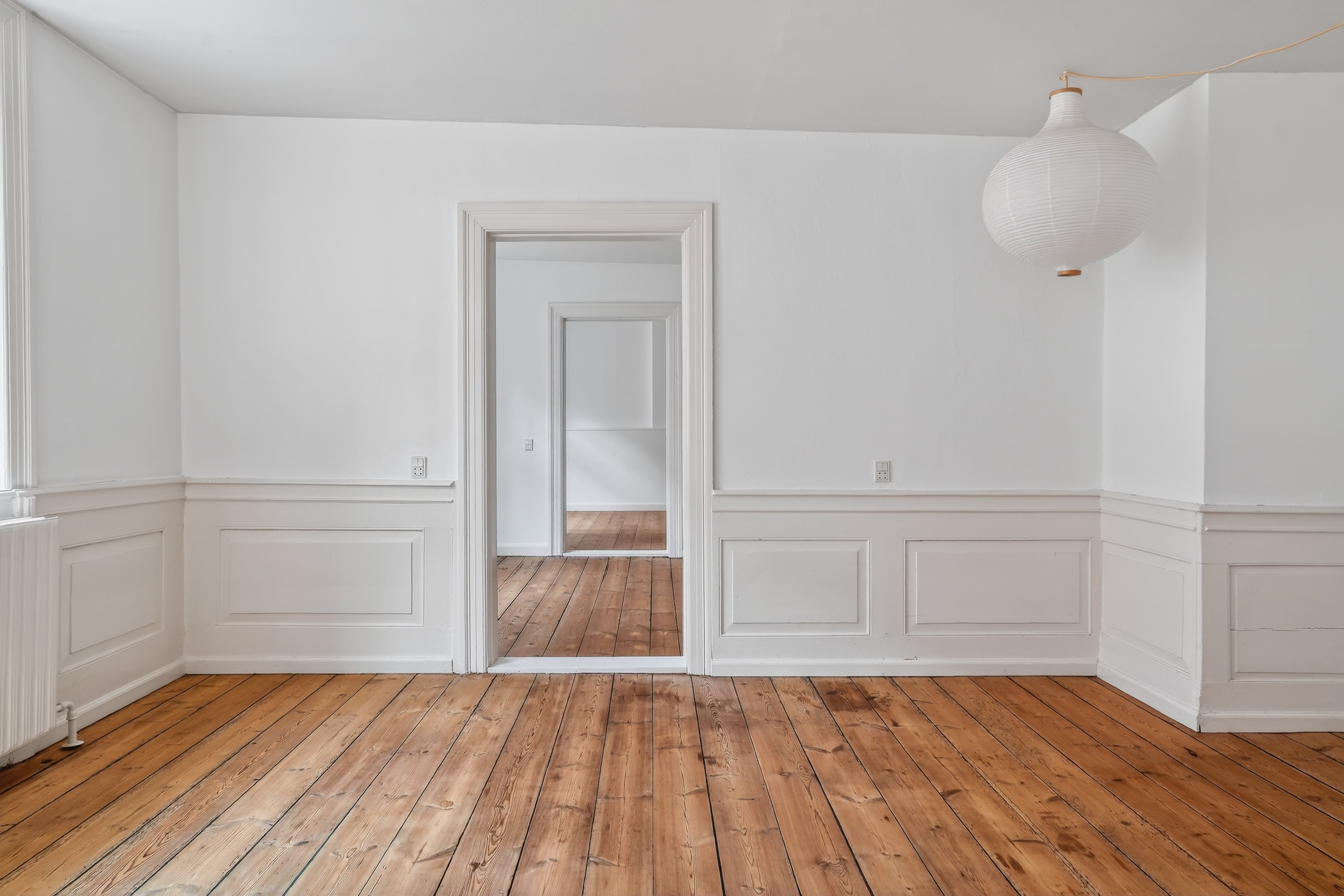 Fremhævet stue billede i fuldskærmstilstand. Billede af Stengade 68A, 1. tv., 3000 Helsingør