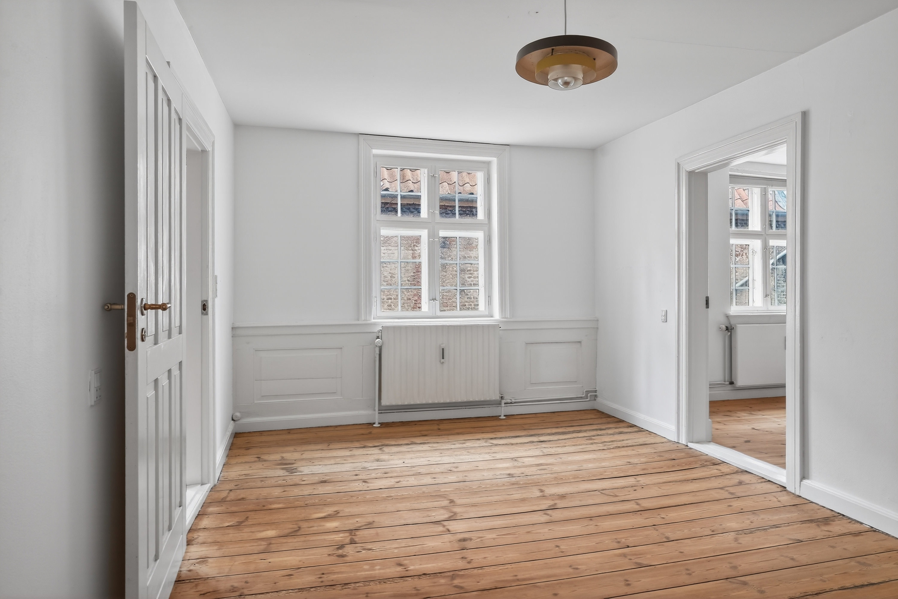 Fremhævet stue billede i fuldskærmstilstand. Billede af Stengade 68A, 1. tv., 3000 Helsingør