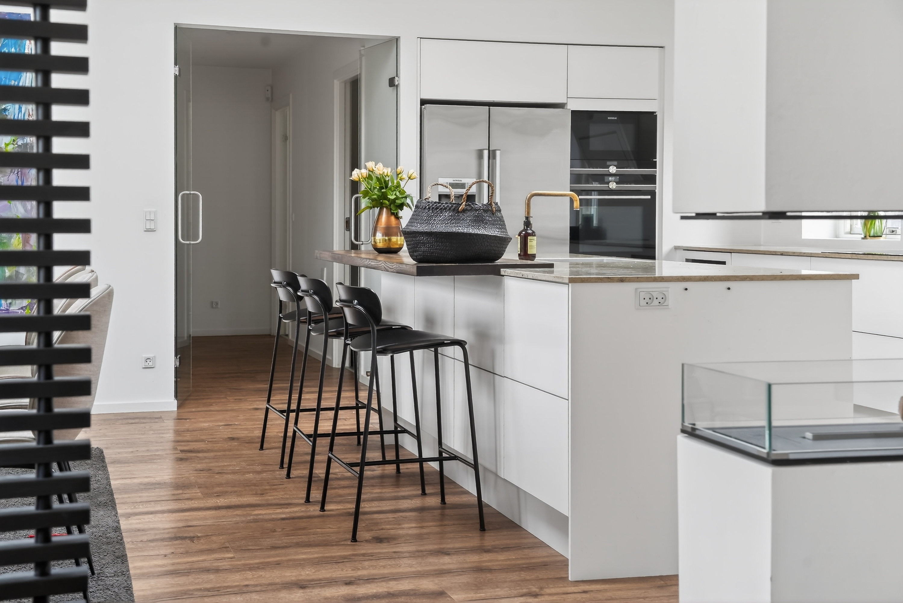 Fremhævet køkken billede i fuldskærmstilstand. Billede af Ellevej 6, 3400 Hillerød