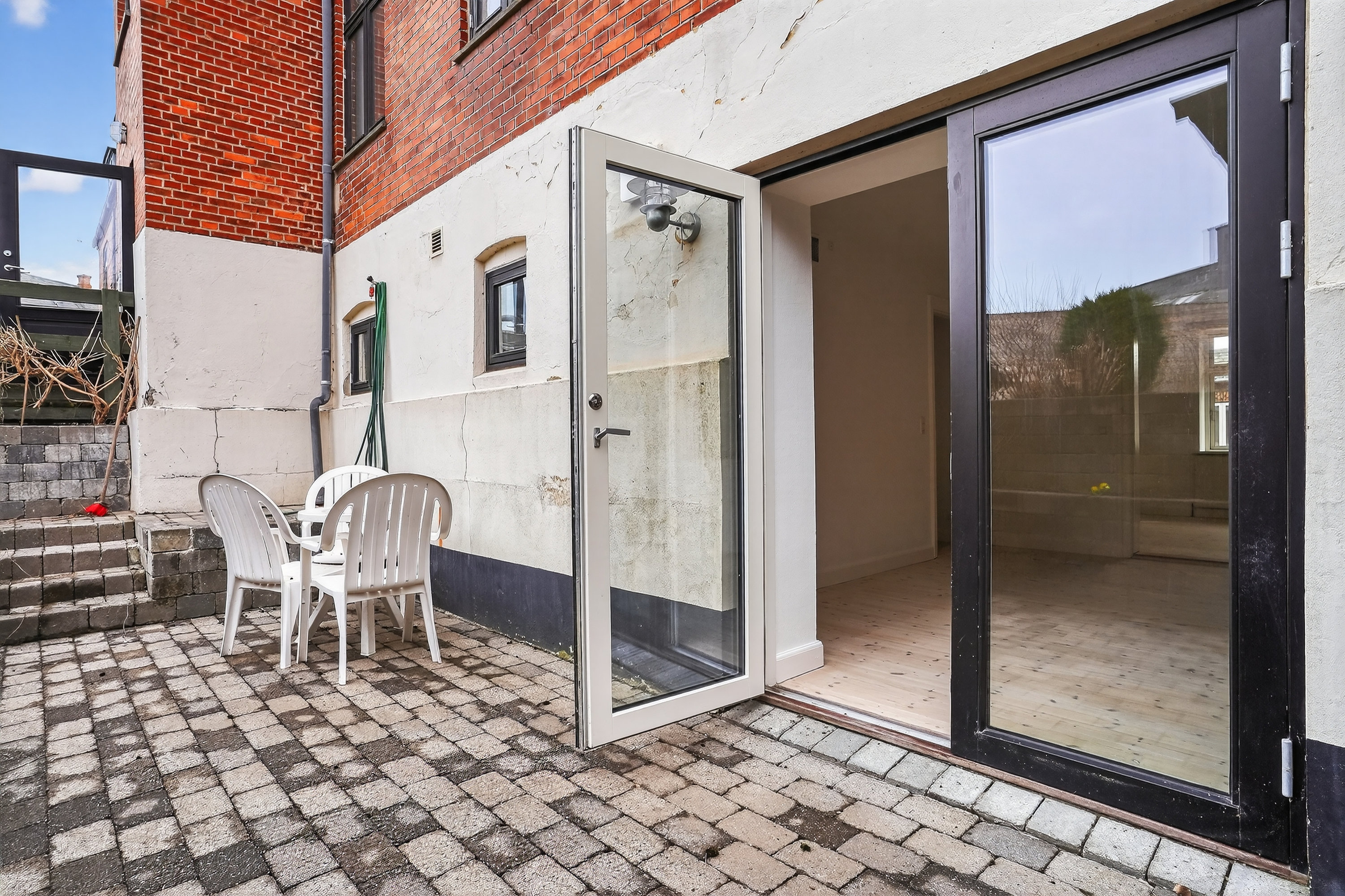 Miniaturebillede 1: terrasse. Billede af Stubbedamsvej 6, st.. tv., 3000 Helsingør