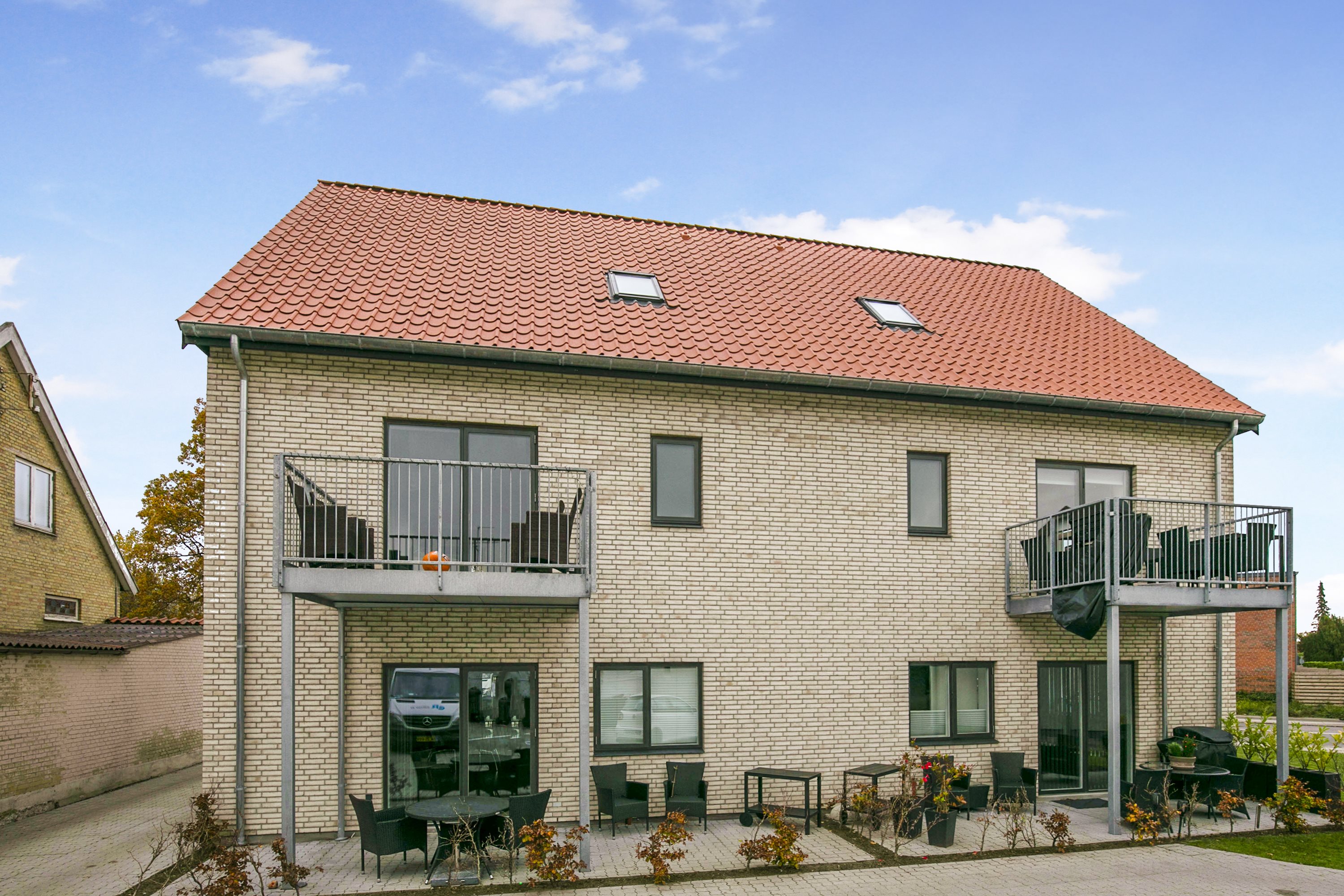 Miniaturebillede 1: ejendommen. Billede af Dorphs Alle 8B, 1. tv., 2630 Taastrup