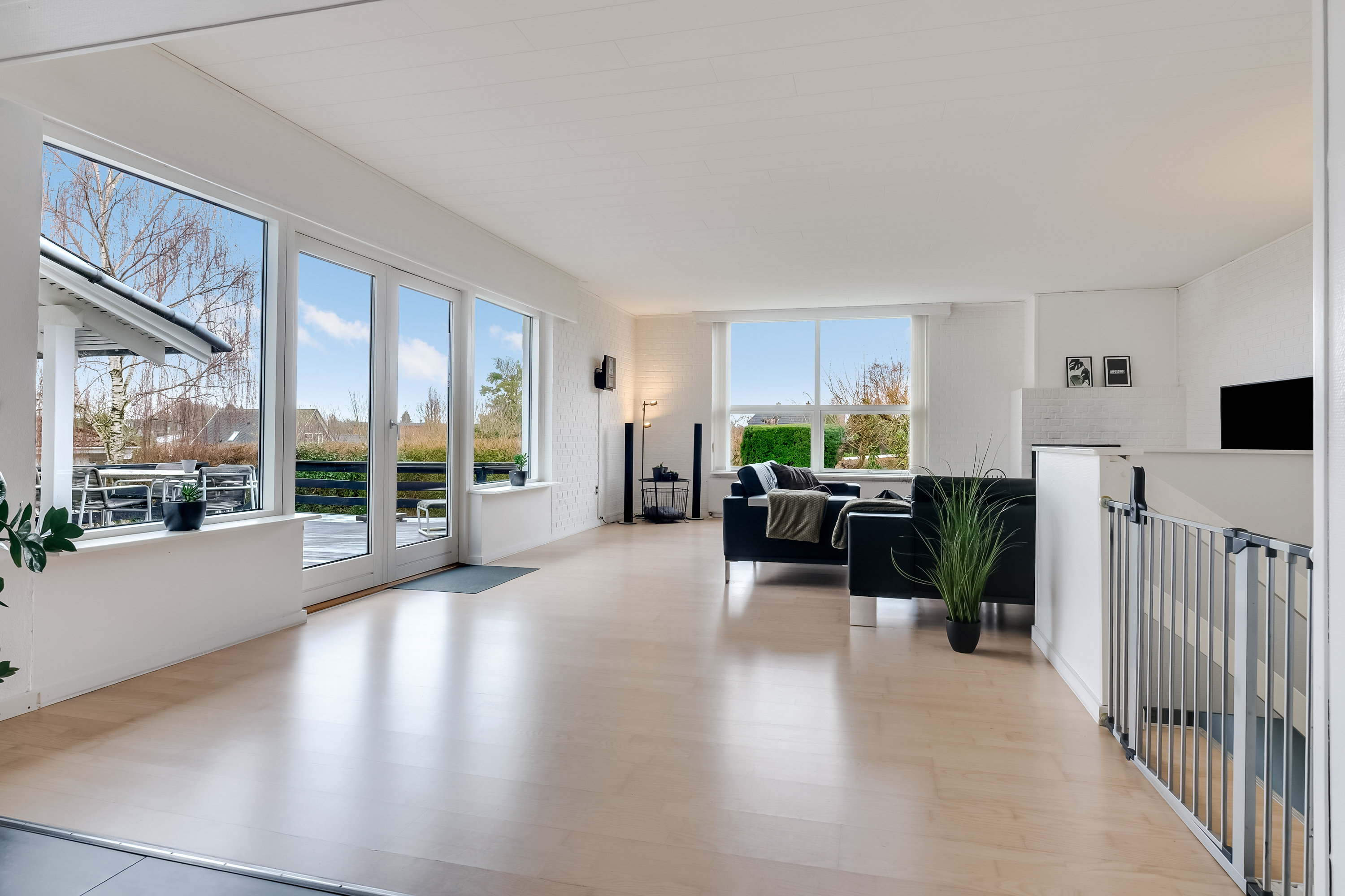 Fremhævet stue billede i fuldskærmstilstand. Billede af Havevej 2, 5500 Middelfart