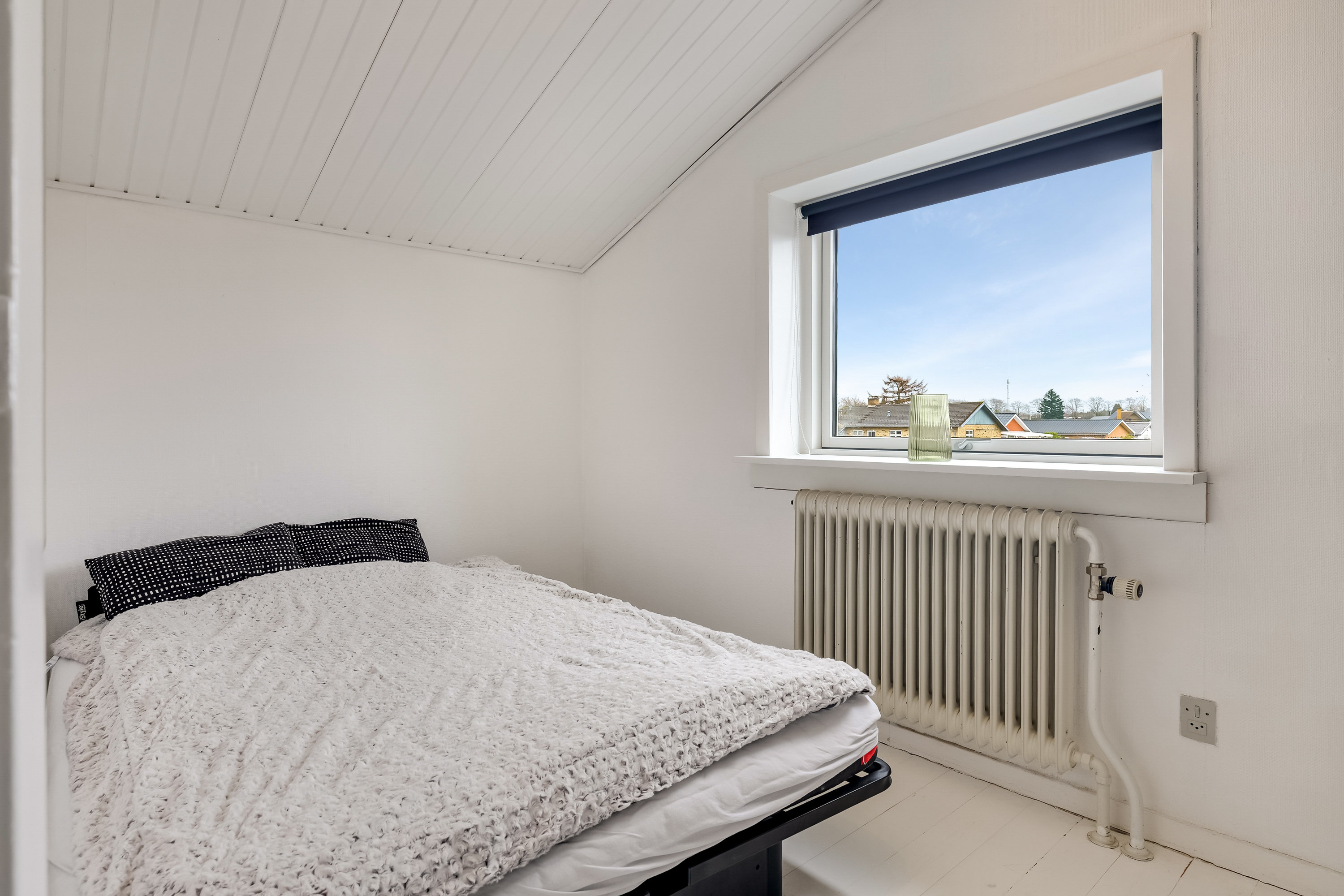 Fremhævet soveværelse billede i fuldskærmstilstand. Billede af Havevej 2, 5500 Middelfart