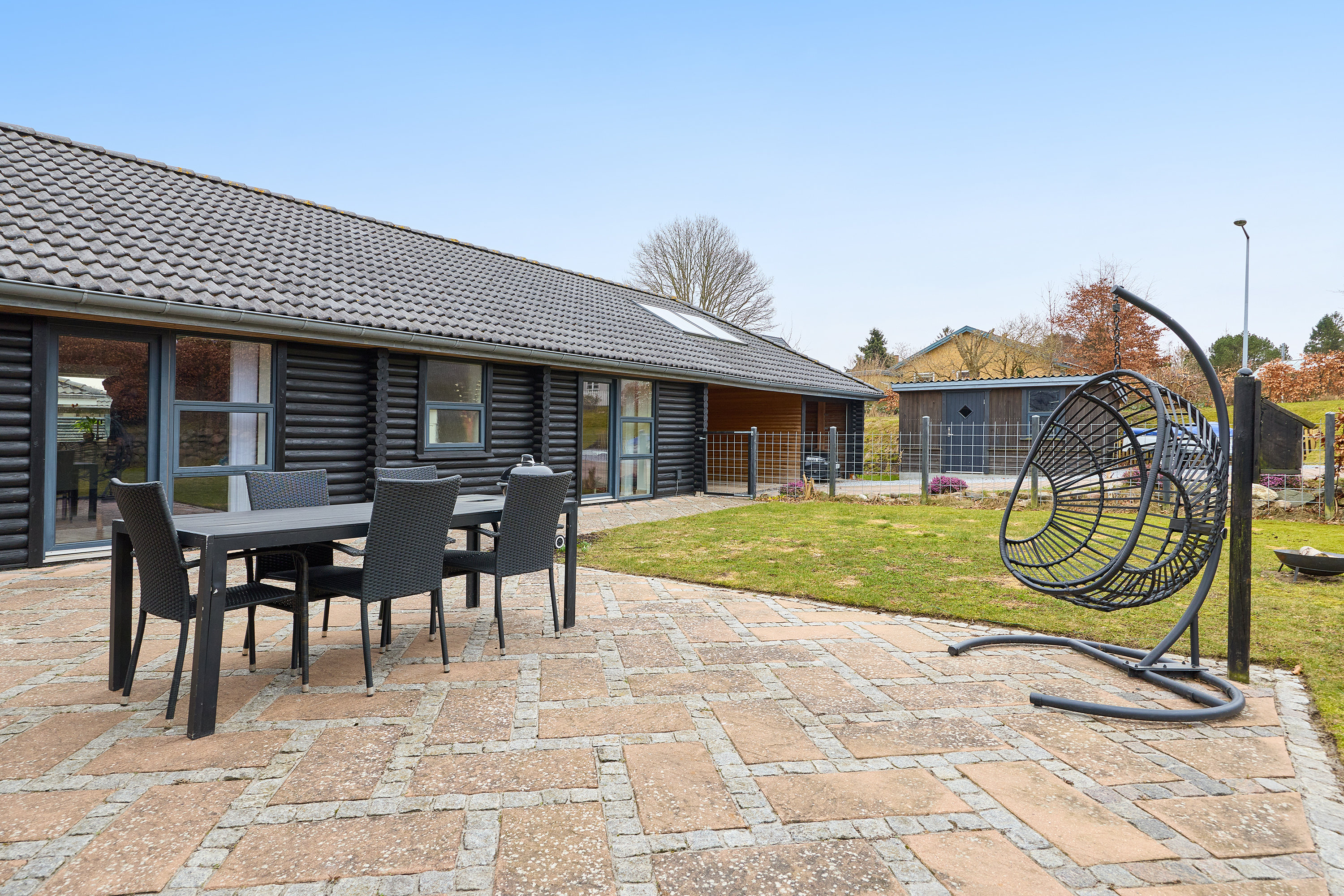 Fremhævet terrasse billede i fuldskærmstilstand. Billede af Sitkabakken 2, 3390 Hundested