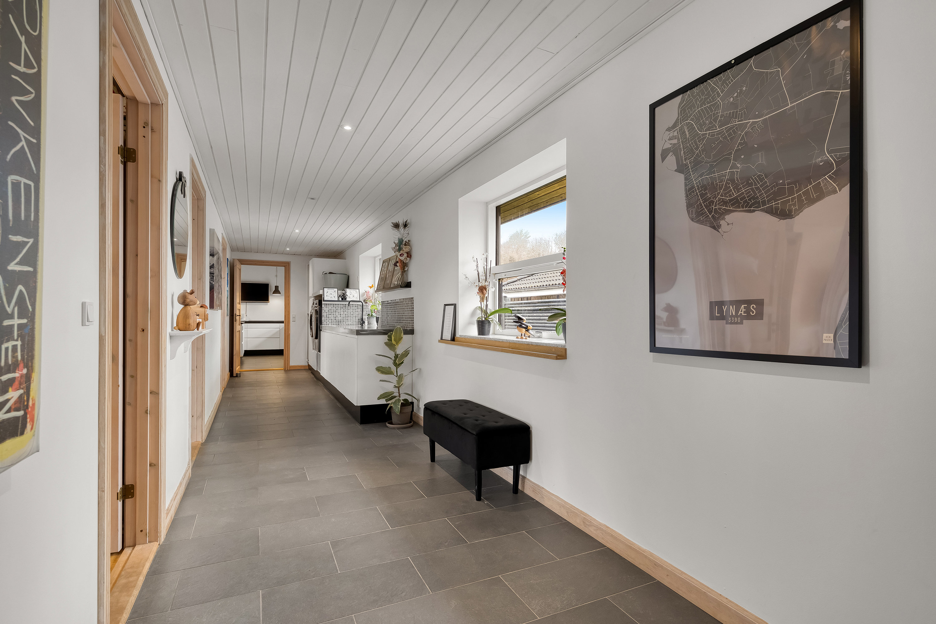 Fremhævet entré billede i fuldskærmstilstand. Billede af Sitkabakken 2, 3390 Hundested