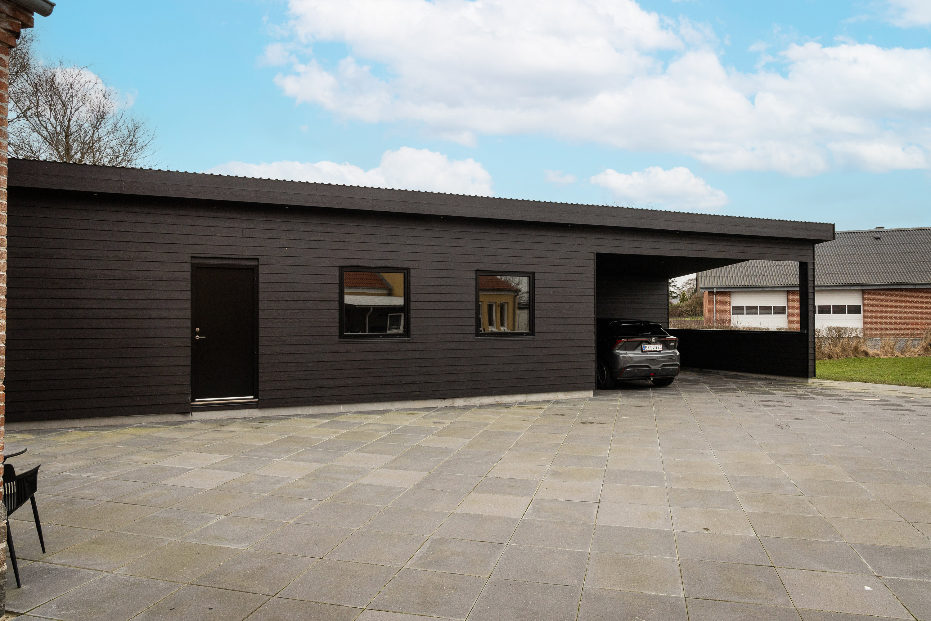 Fremhævet carport billede i fuldskærmstilstand. Billede af Sdr. Rind Vej 52, 8800 Viborg