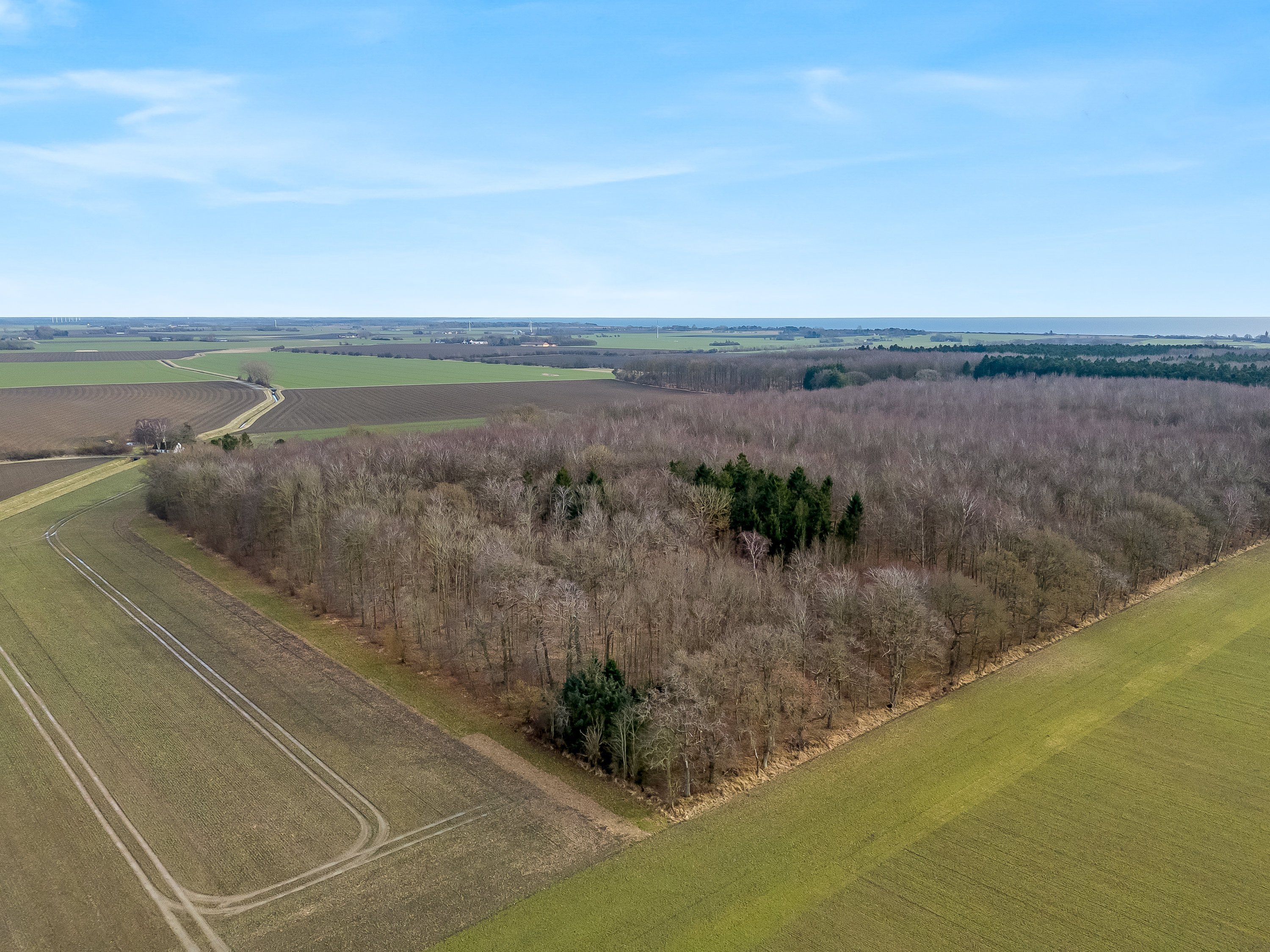 Fremhævet luftfoto billede i fuldskærmstilstand. Billede af Vestervej 8, 4983 Dannemare