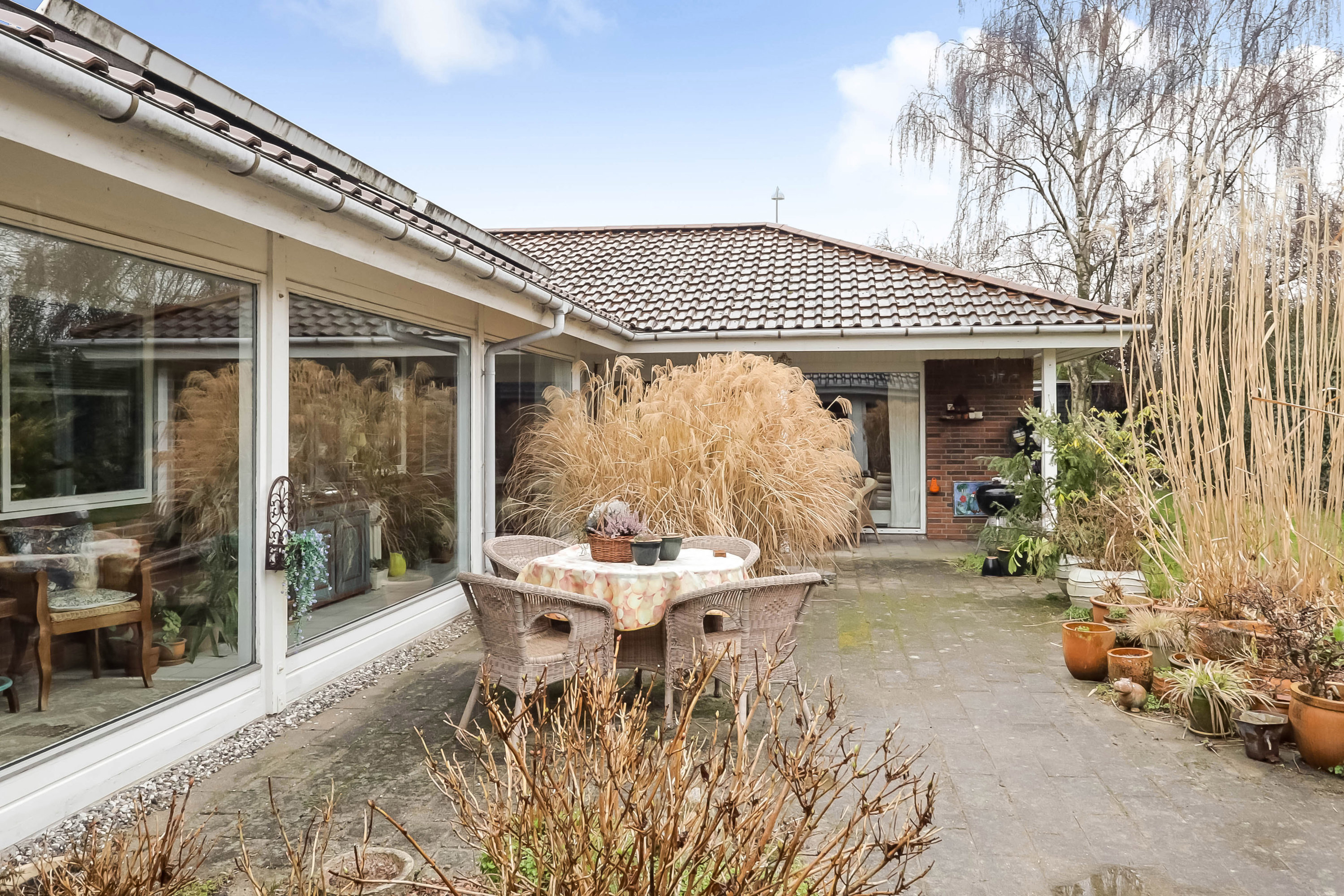 Miniaturebillede 1: terrasse. Billede af Cedervænget 14, Tåsinge, 5700 Svendborg