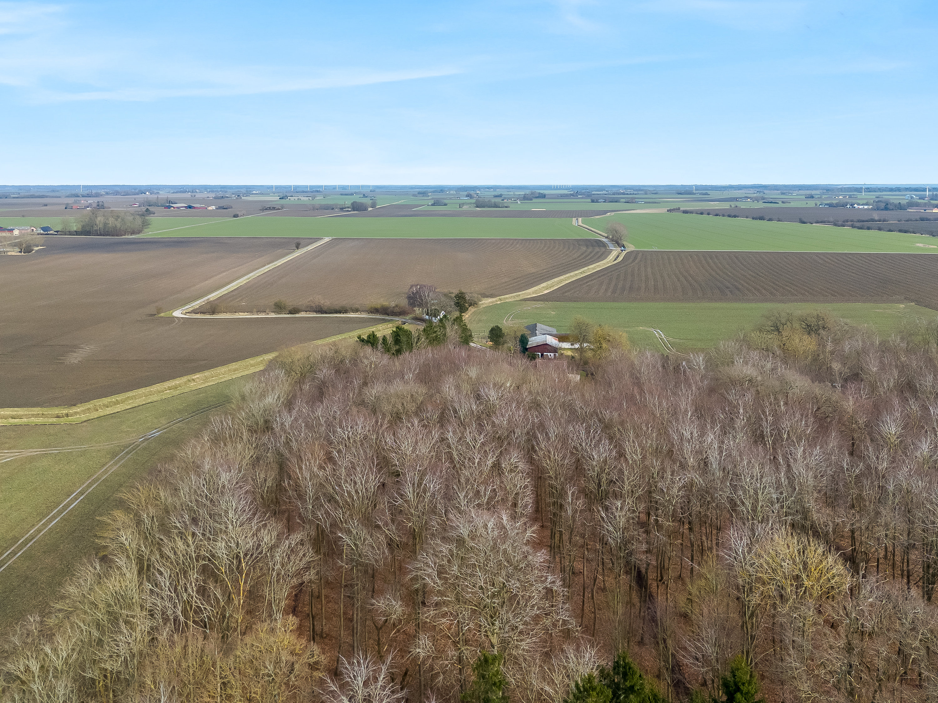 Fremhævet luftfoto billede i fuldskærmstilstand. Billede af Vestervej 8, 4983 Dannemare