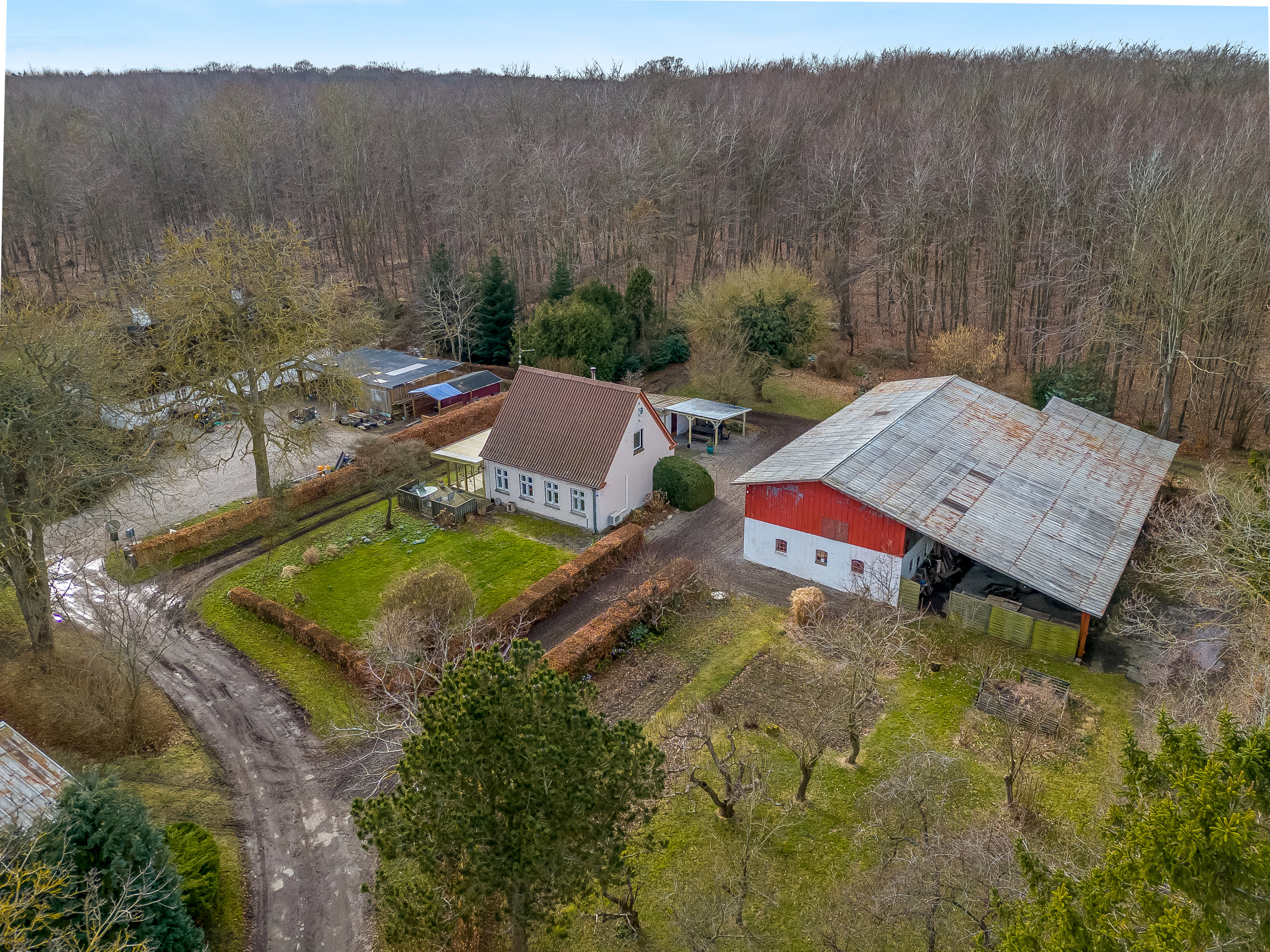 Landejendom: Luftfoto på Vestervej 8, 4983 Dannemare