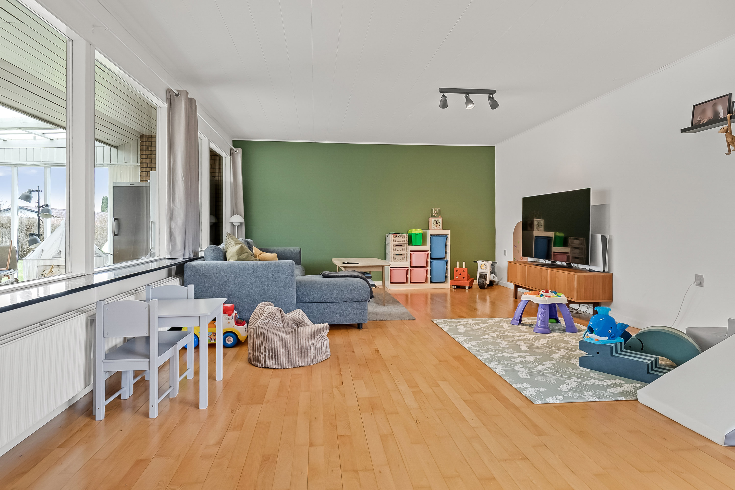 Fremhævet stue billede i fuldskærmstilstand. Billede af Musvitvej 27, 7100 Vejle