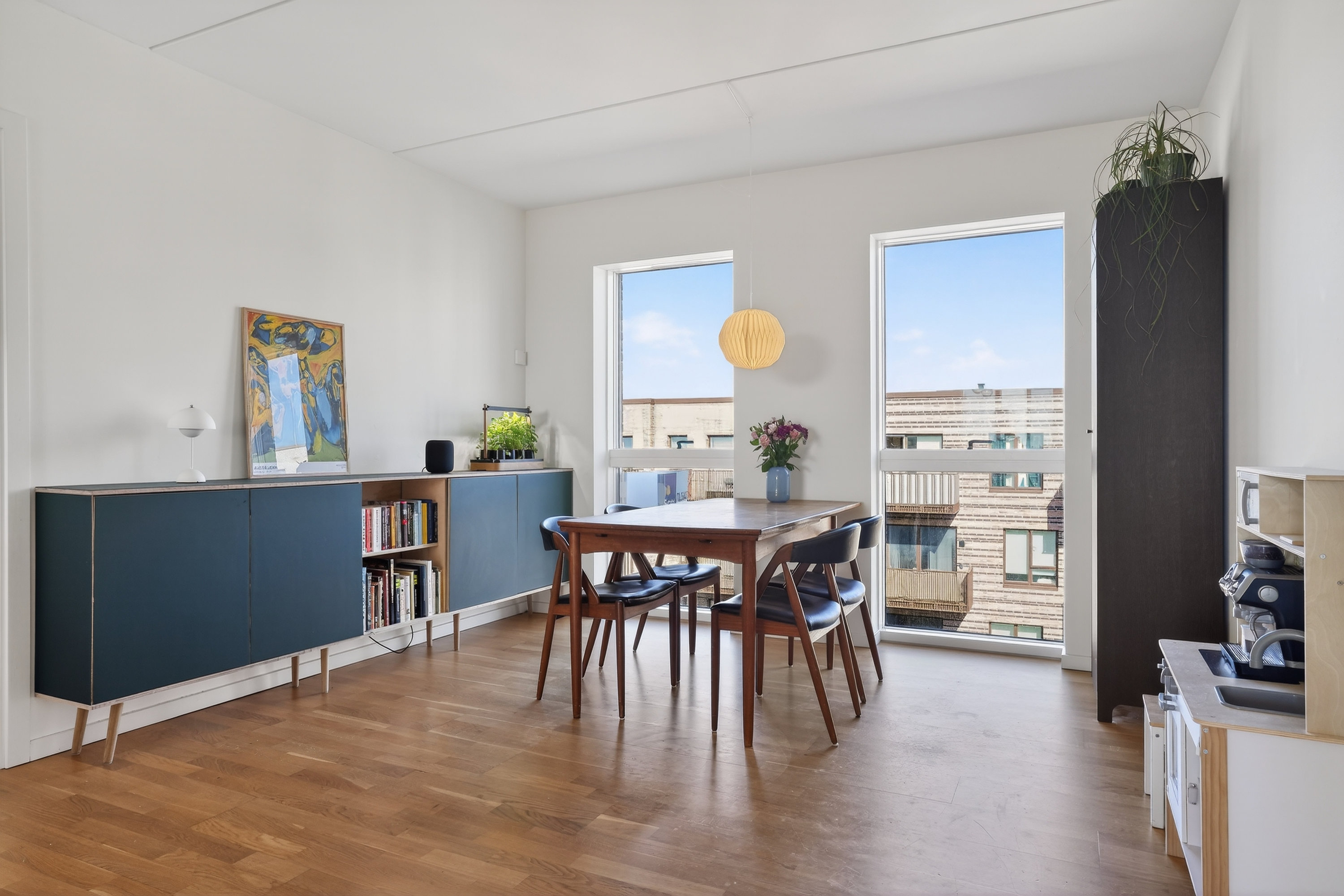 Fremhævet spisestue billede i fuldskærmstilstand. Billede af Ingrid Marievej 20, 6. th., 2500 Valby