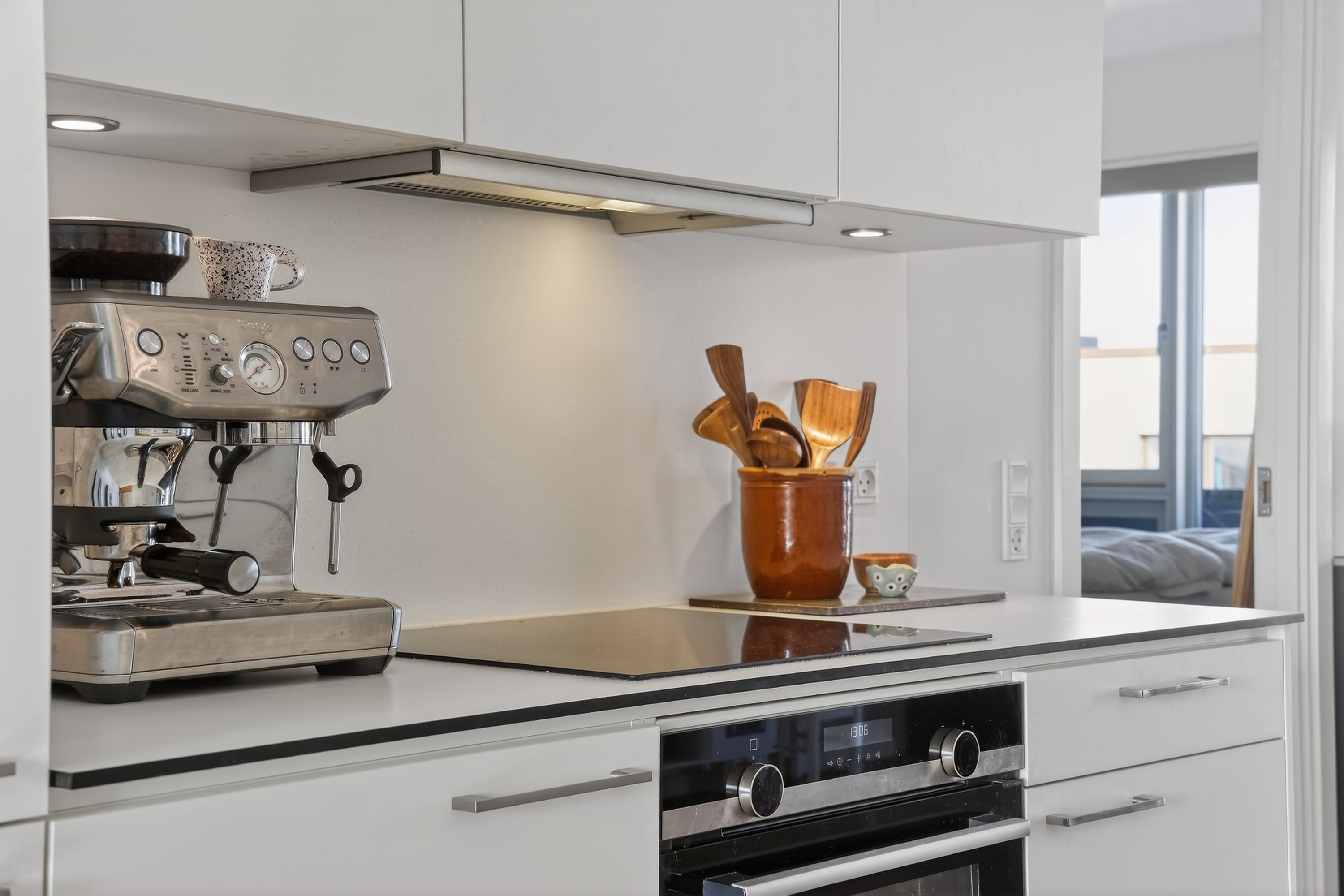 Fremhævet køkken billede i fuldskærmstilstand. Billede af Ingrid Marievej 20, 6. th., 2500 Valby