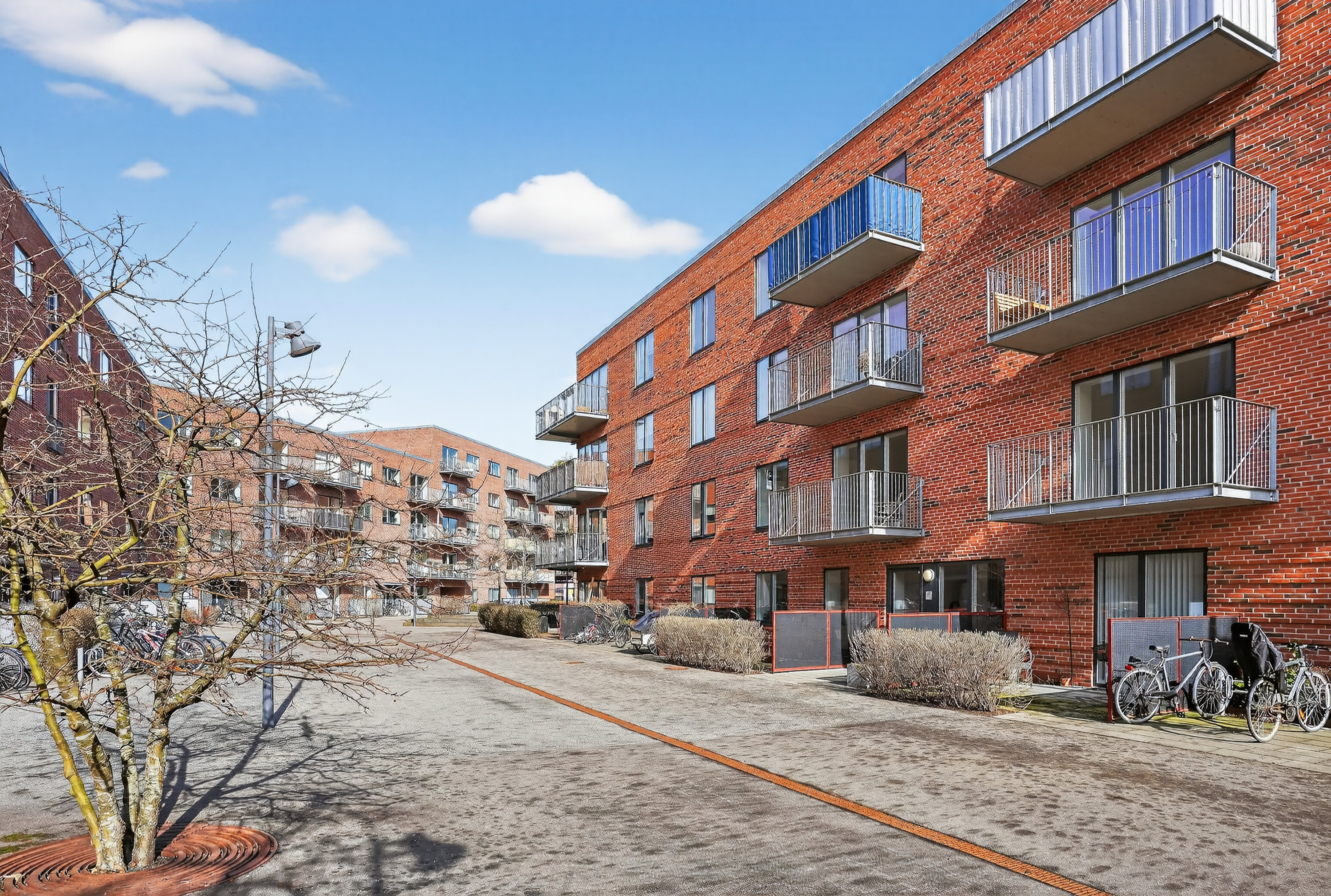 Fremhævet ejendommen billede i fuldskærmstilstand. Billede af Tove Maës Vej 6, 1. tv., 2500 Valby