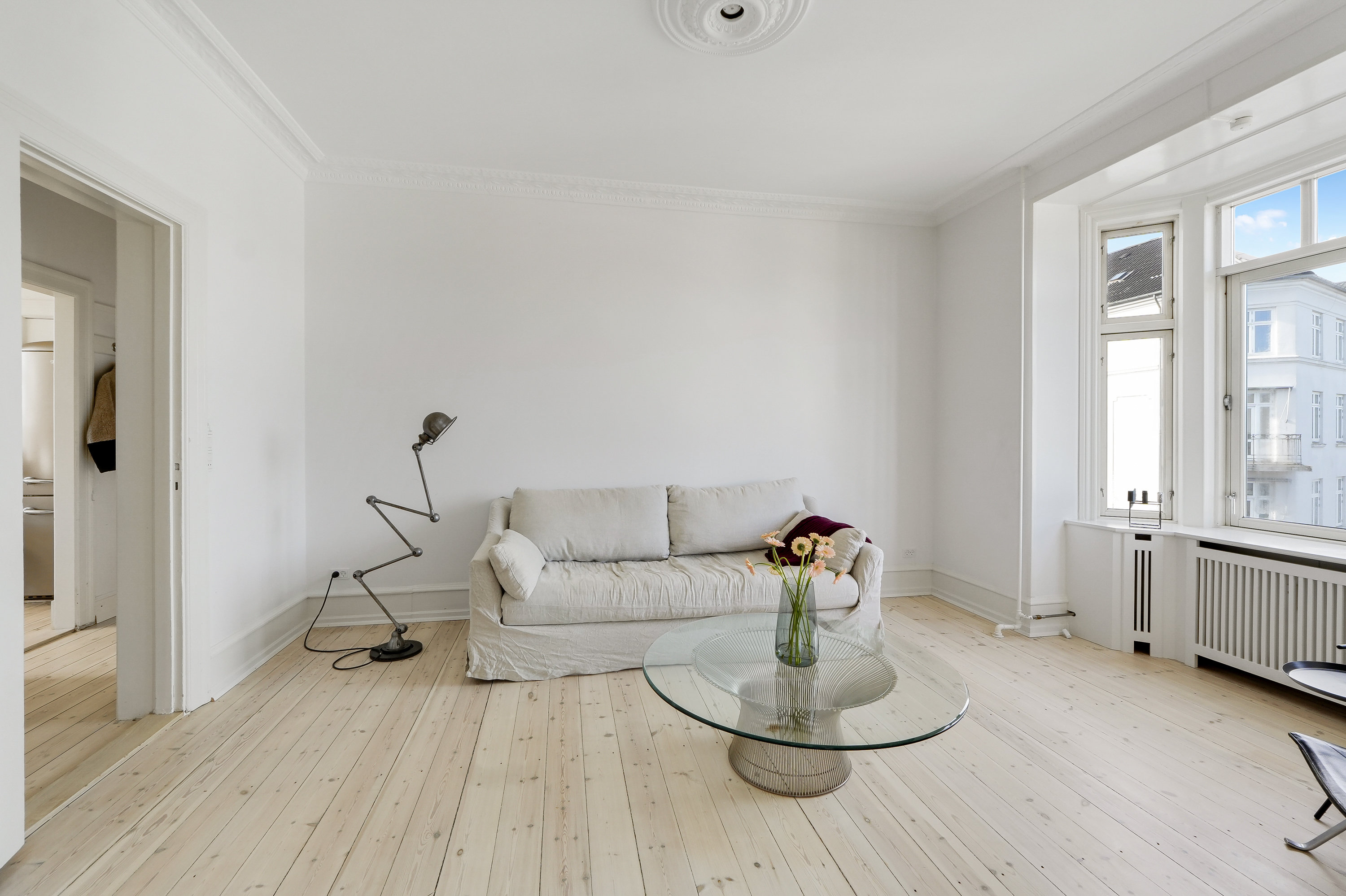 Fremhævet stue billede i fuldskærmstilstand. Billede af Strandparksvej 6, 3. tv., 2900 Hellerup