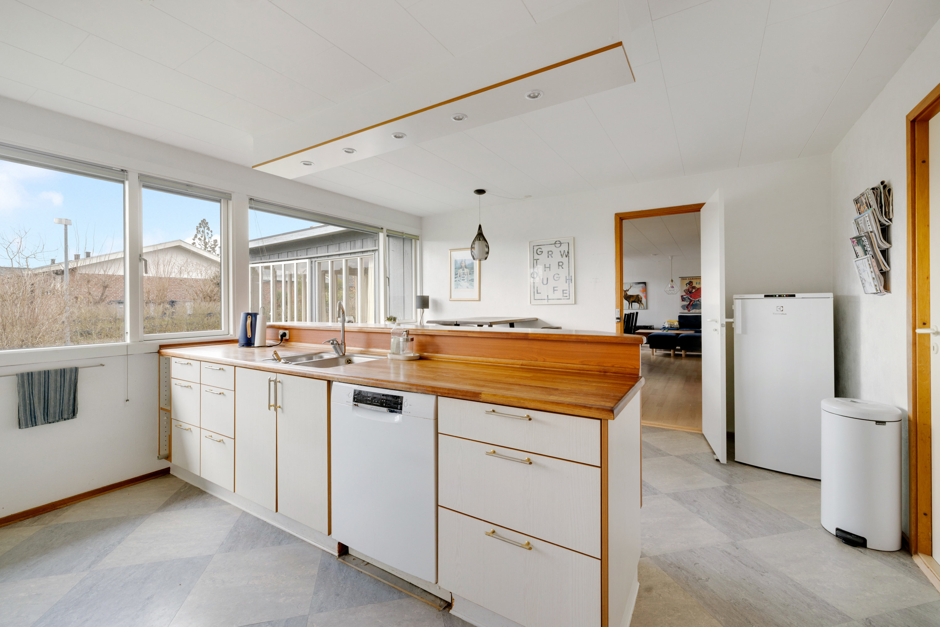 Fremhævet køkken billede i fuldskærmstilstand. Billede af Bueparken 32, 2750 Ballerup