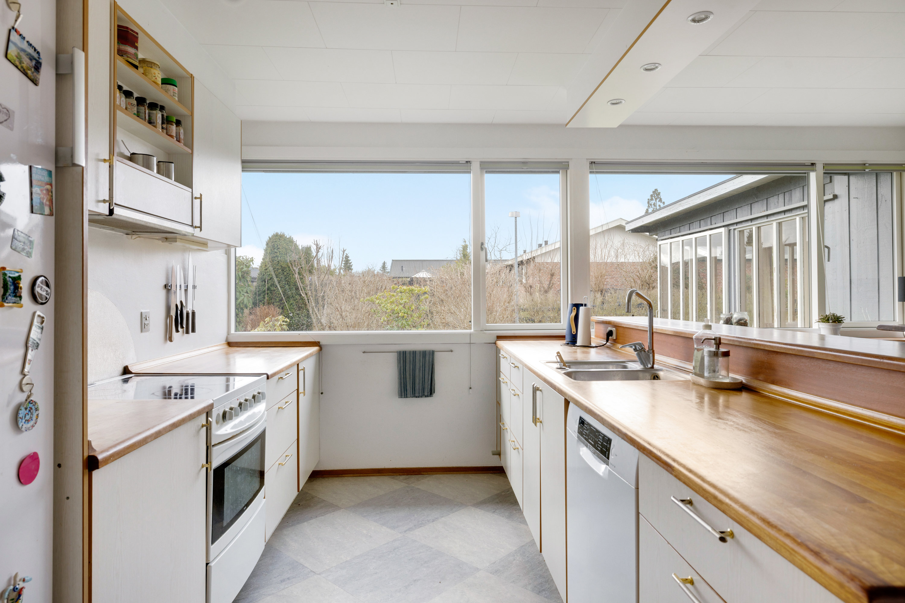 Fremhævet køkken billede i fuldskærmstilstand. Billede af Bueparken 32, 2750 Ballerup