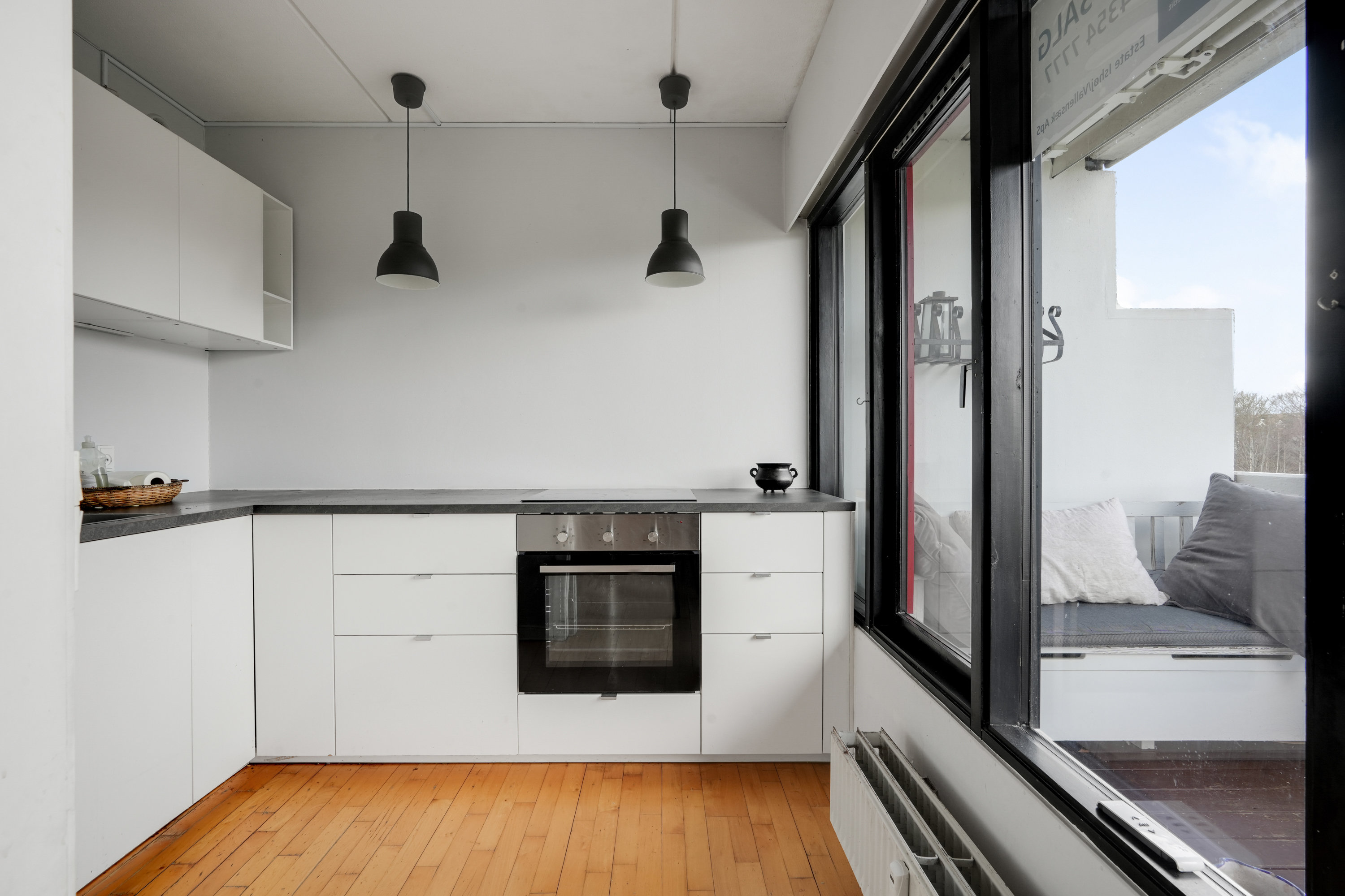 Fremhævet køkken billede i fuldskærmstilstand. Billede af Gildbrovej 49, 2. 181., 2635 Ishøj