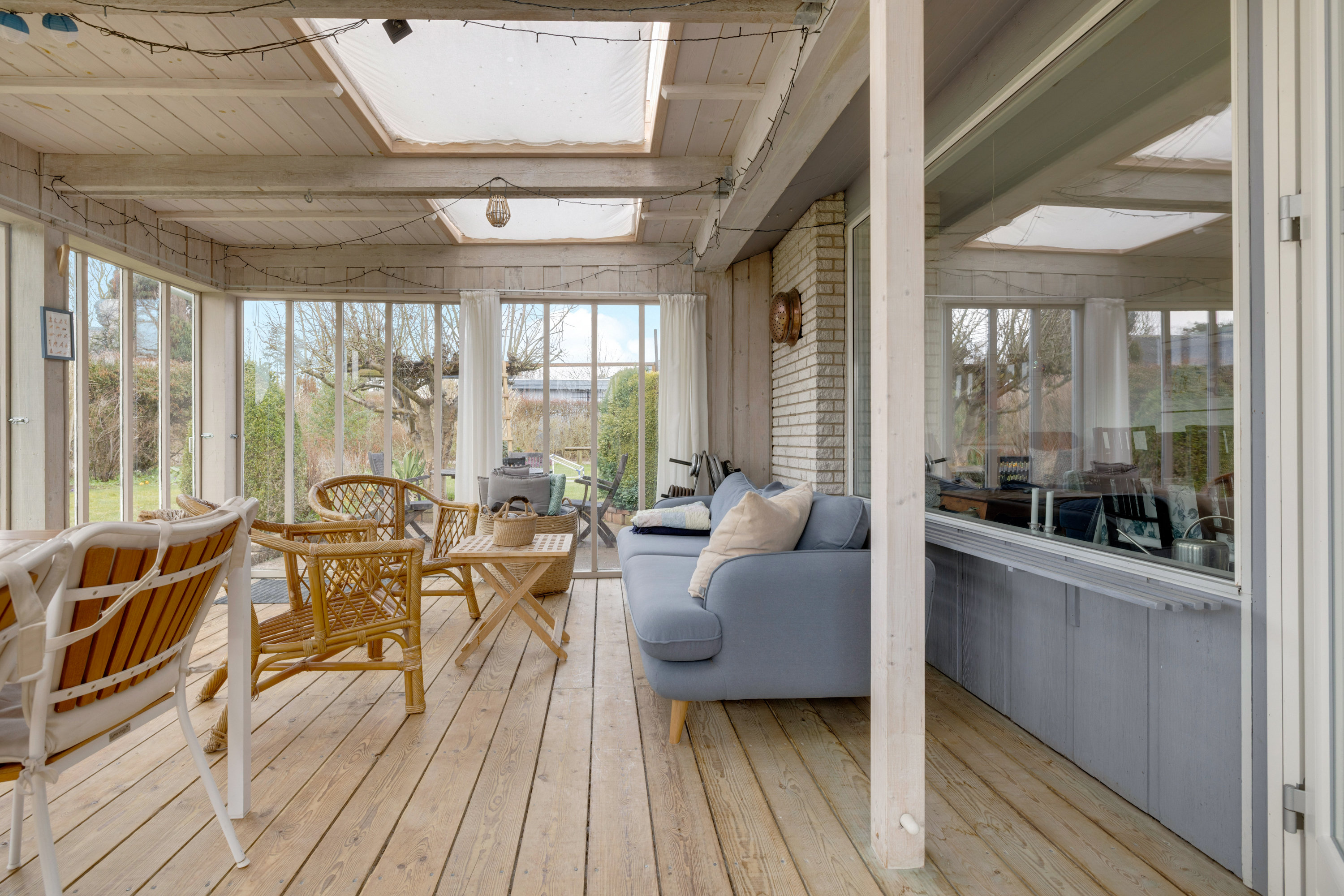 Fremhævet overdækket terrasse billede i fuldskærmstilstand. Billede af Bueparken 32, 2750 Ballerup